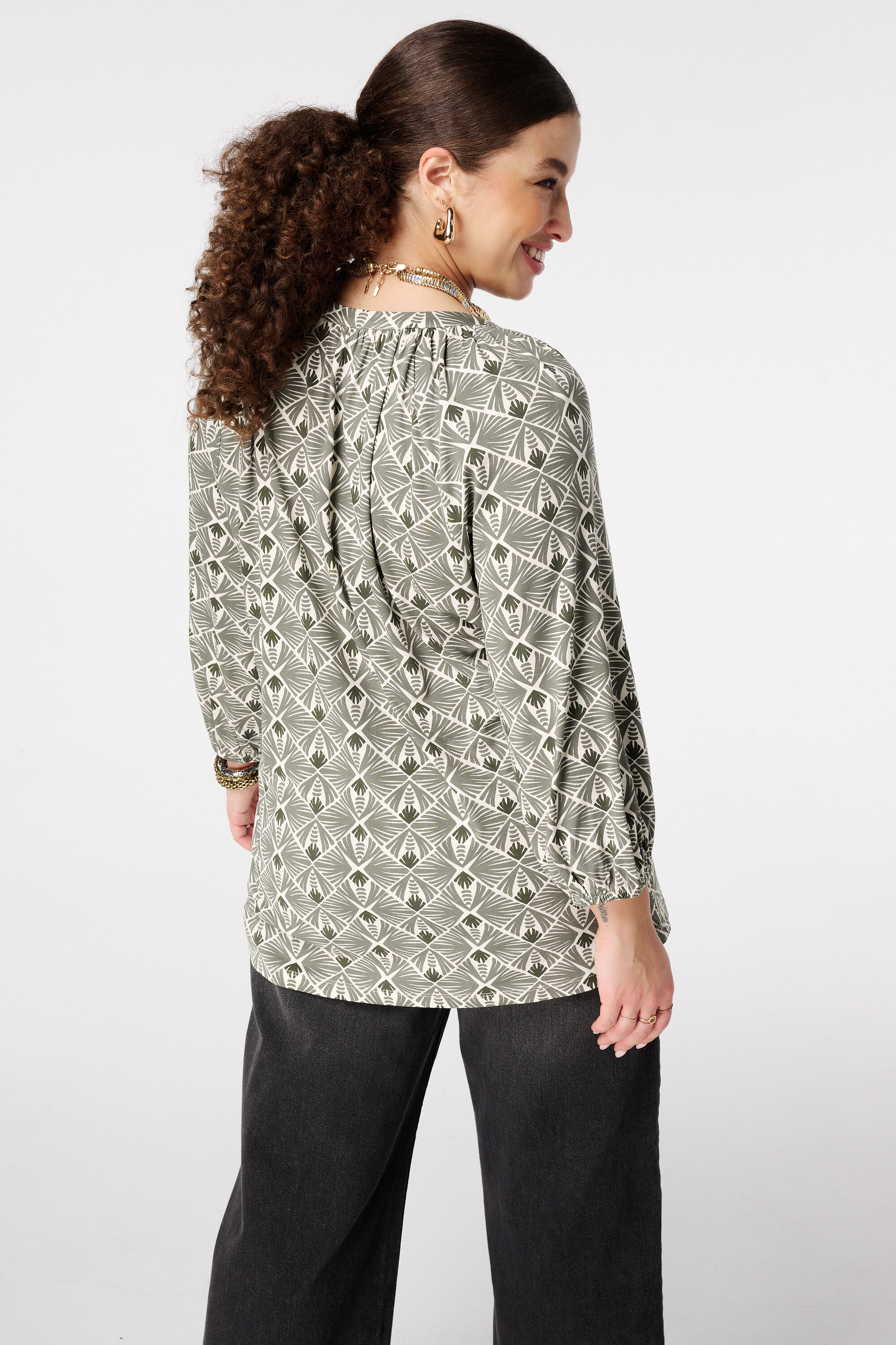 Top con estampado image number 3