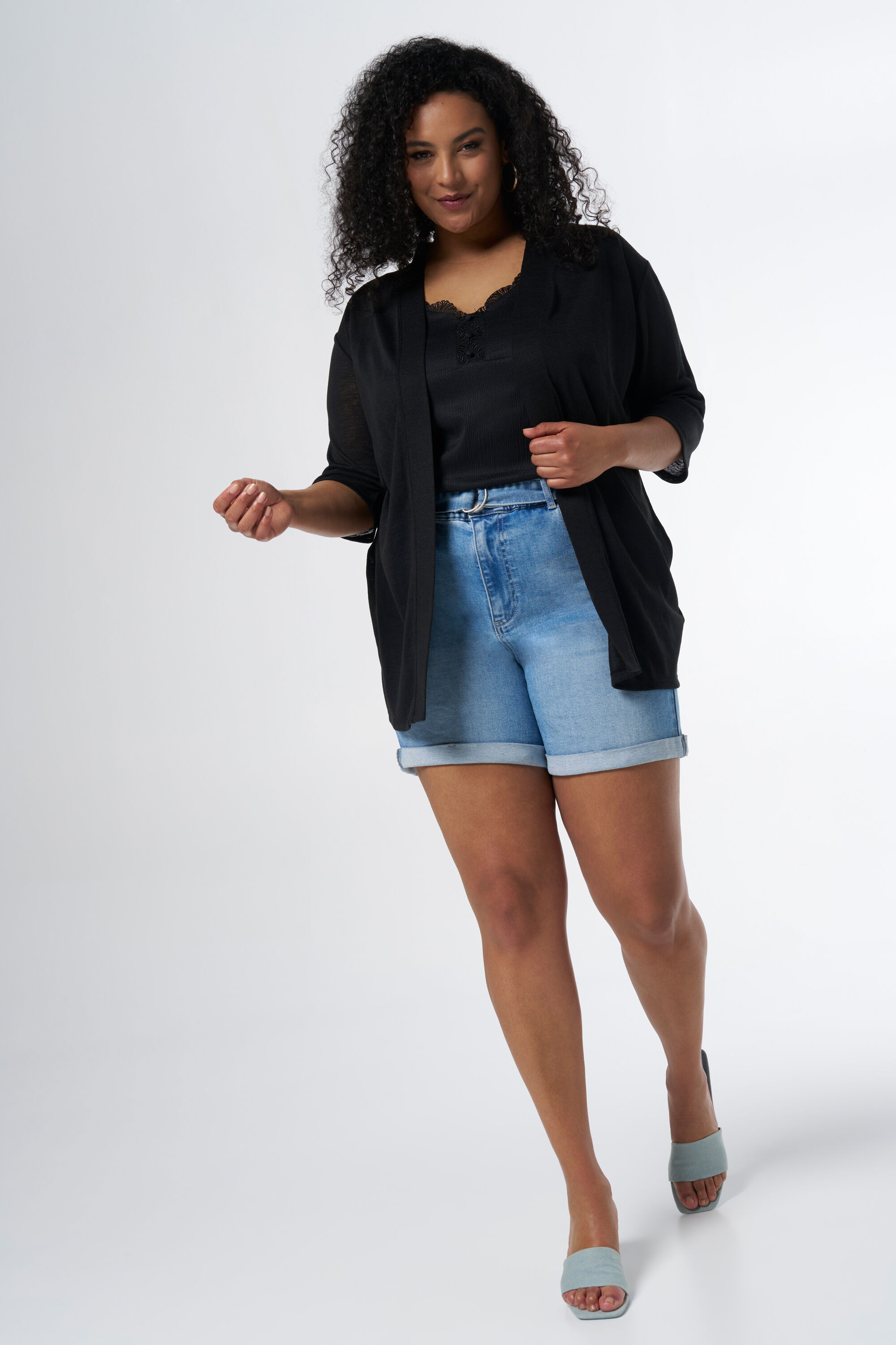 C&aacute;rdigan con mangas tres cuartos image number 5