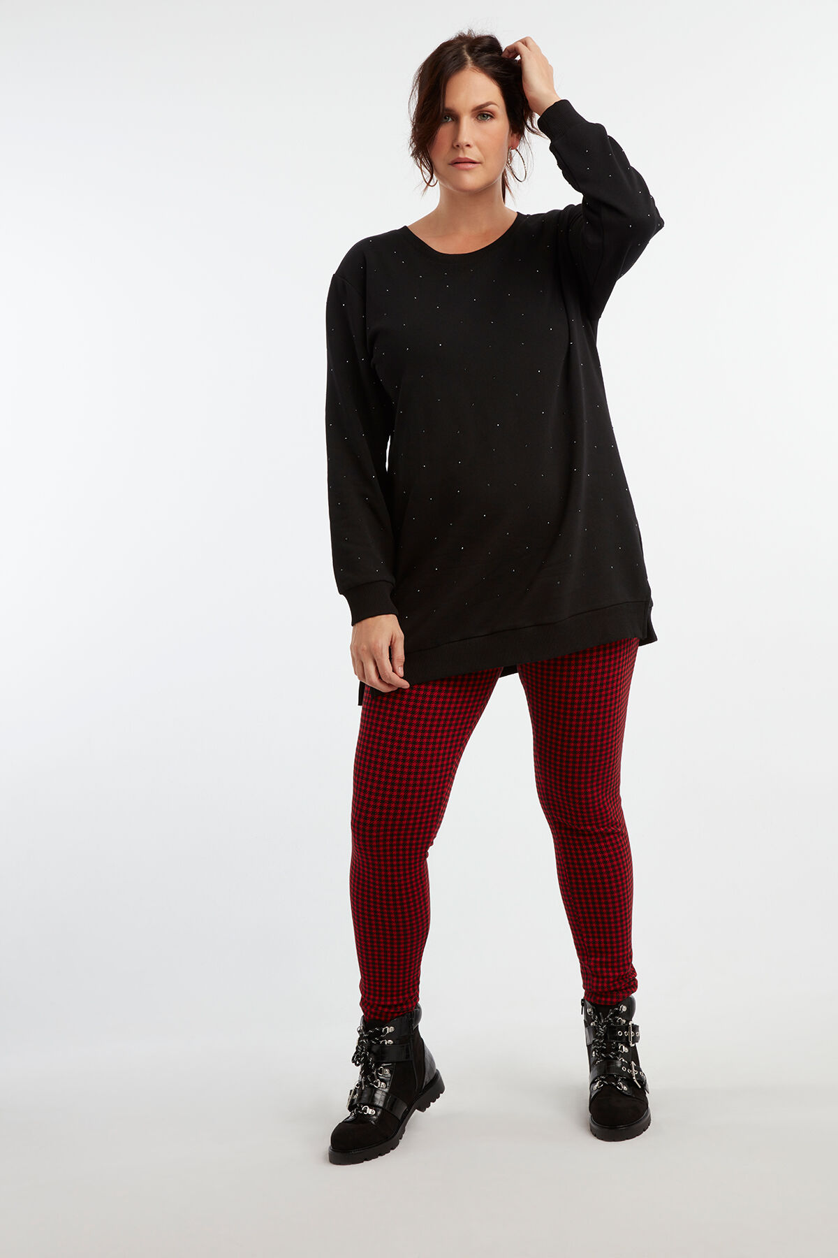 Jersey con tachuelas image number 3