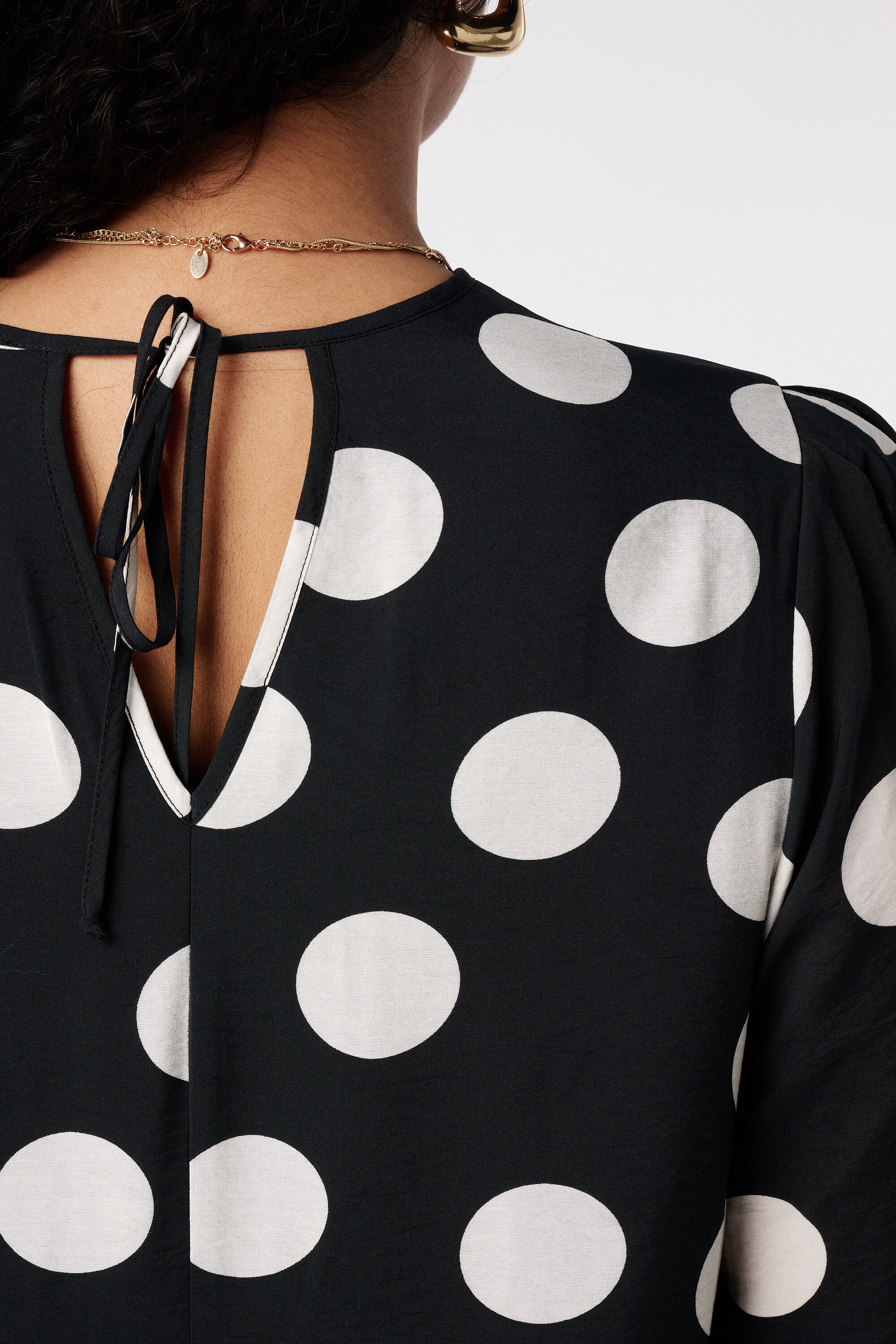 Vestido con estampado de lunares image number 6