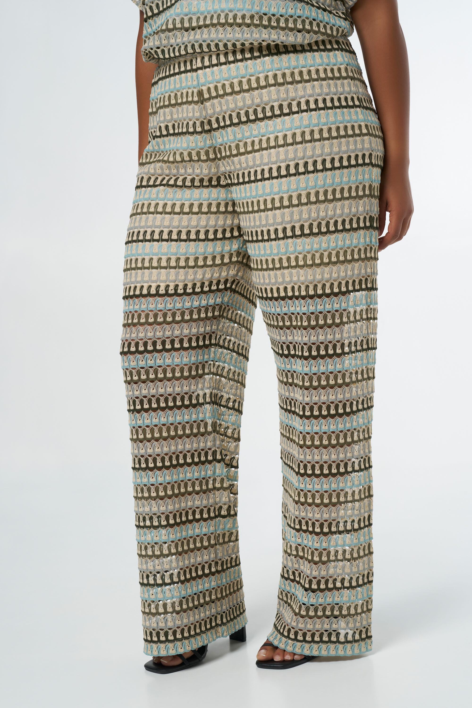 Pantalones de ganchillo image number 5