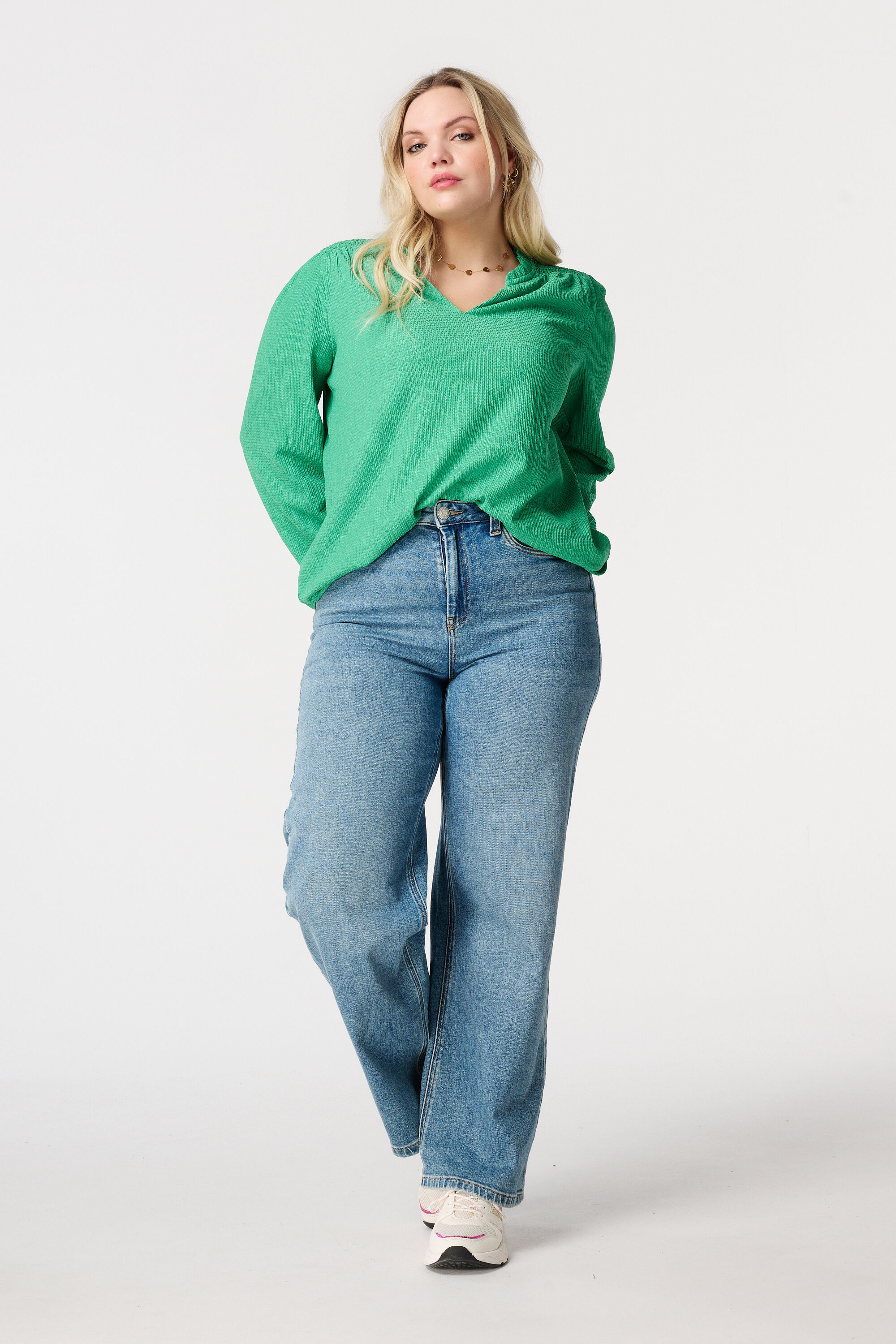 Top con textura con volantes image number 5