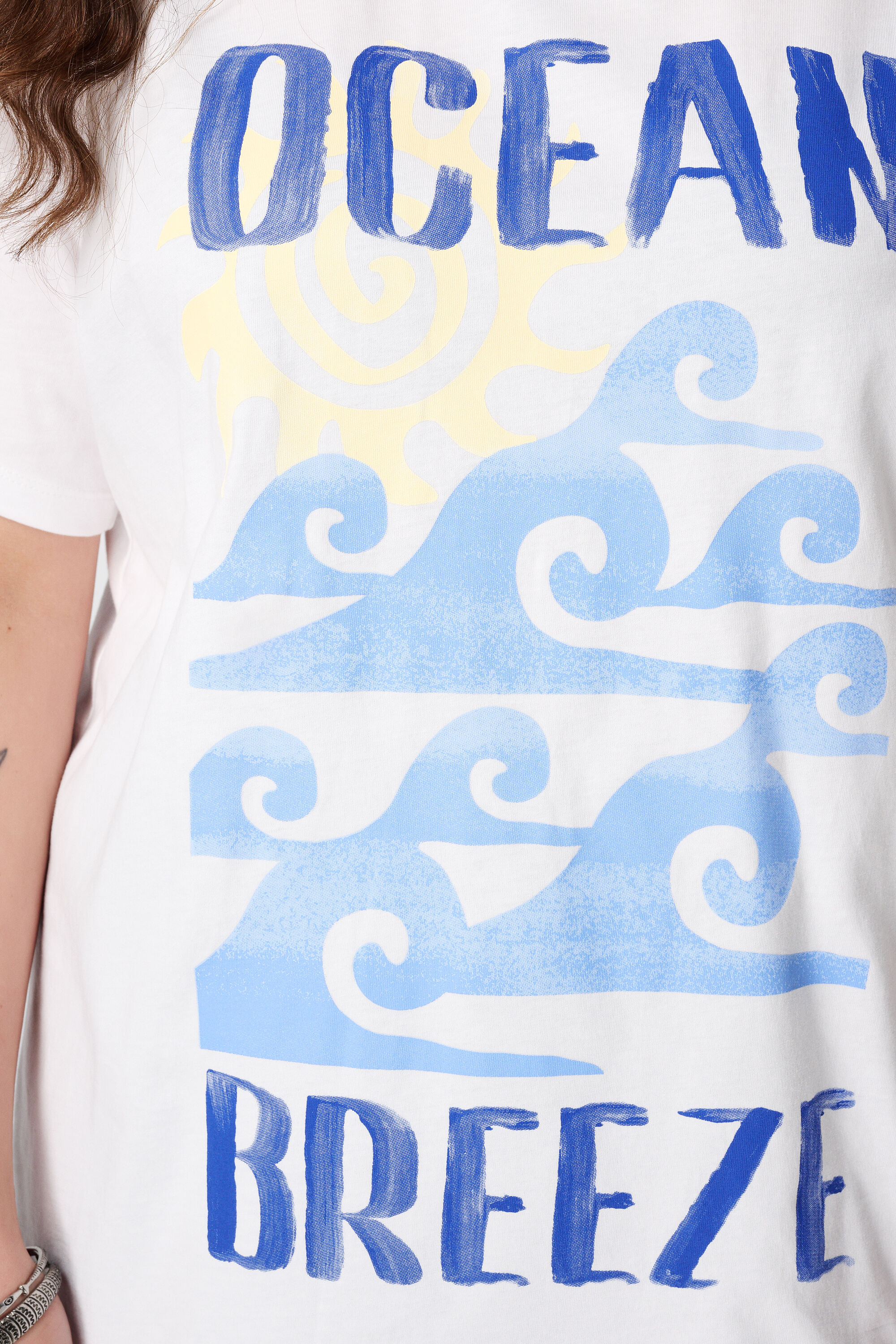 Camiseta con estampado image number 6