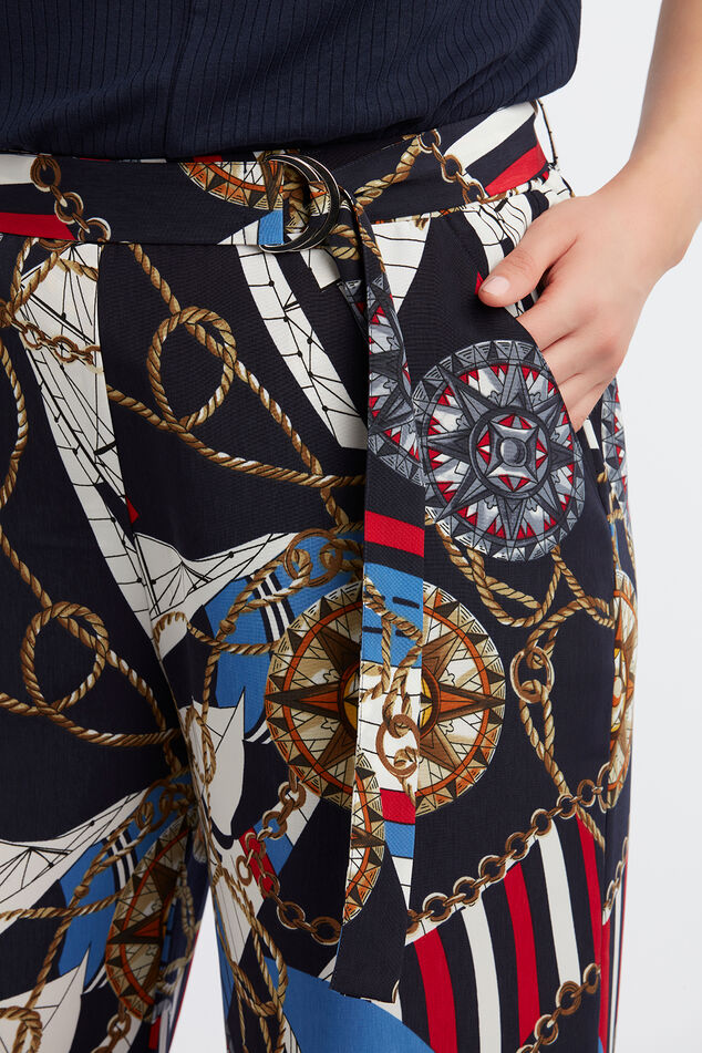 Pantalones anchos con estampado  image number 5