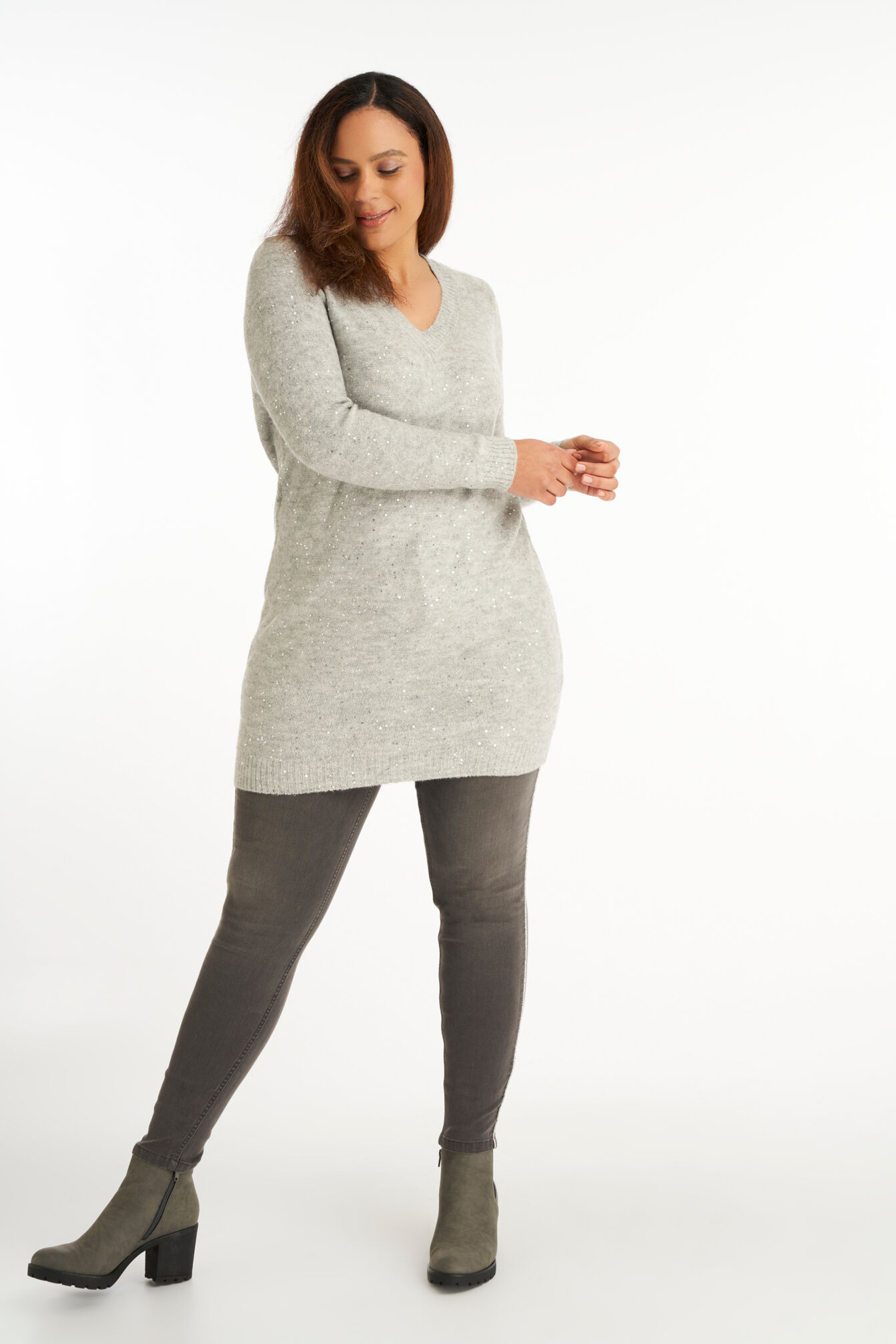 Jersey largo de lentejuelas image number 5