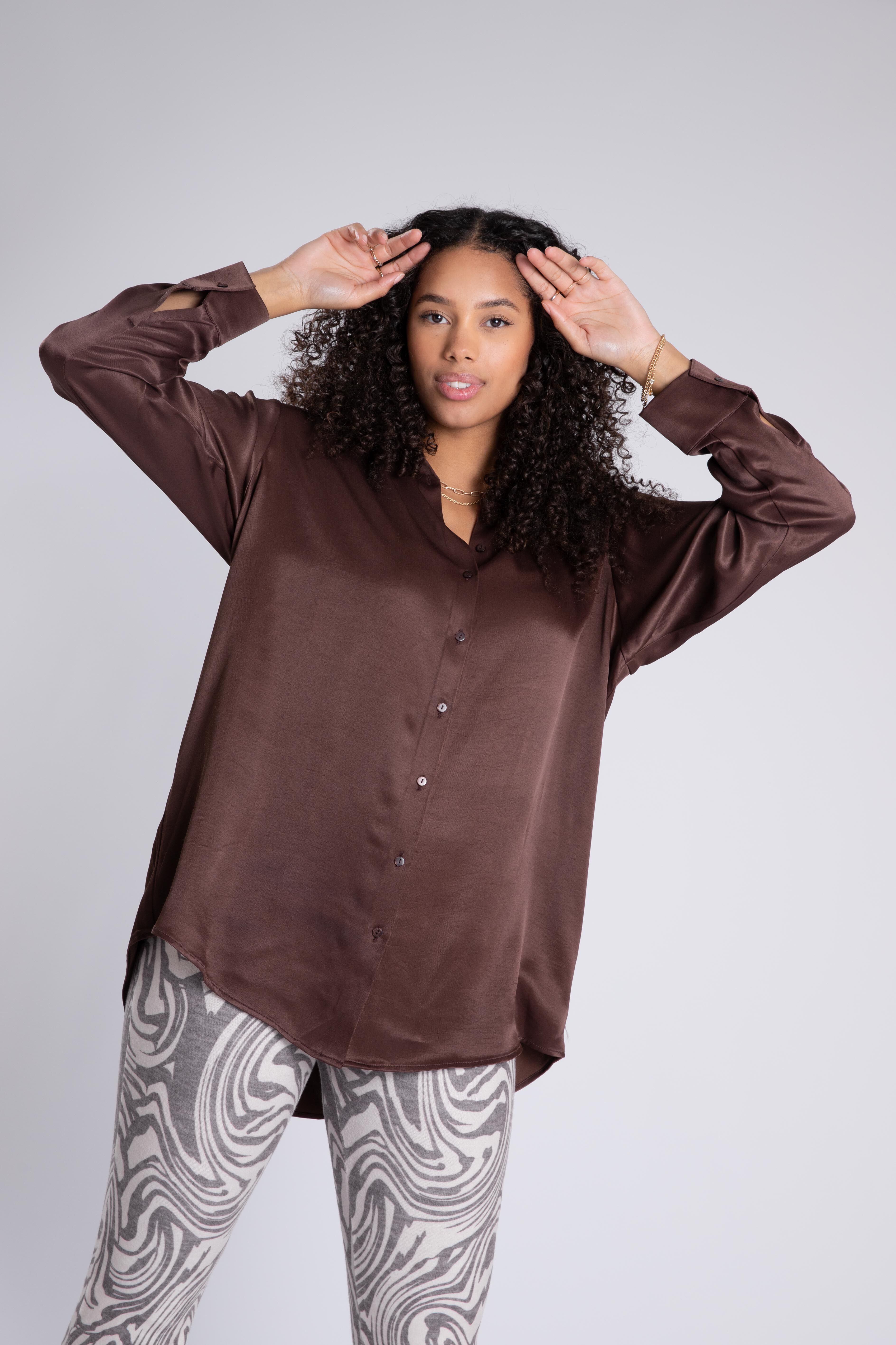 Blusa de sat&eacute;n  image number 7