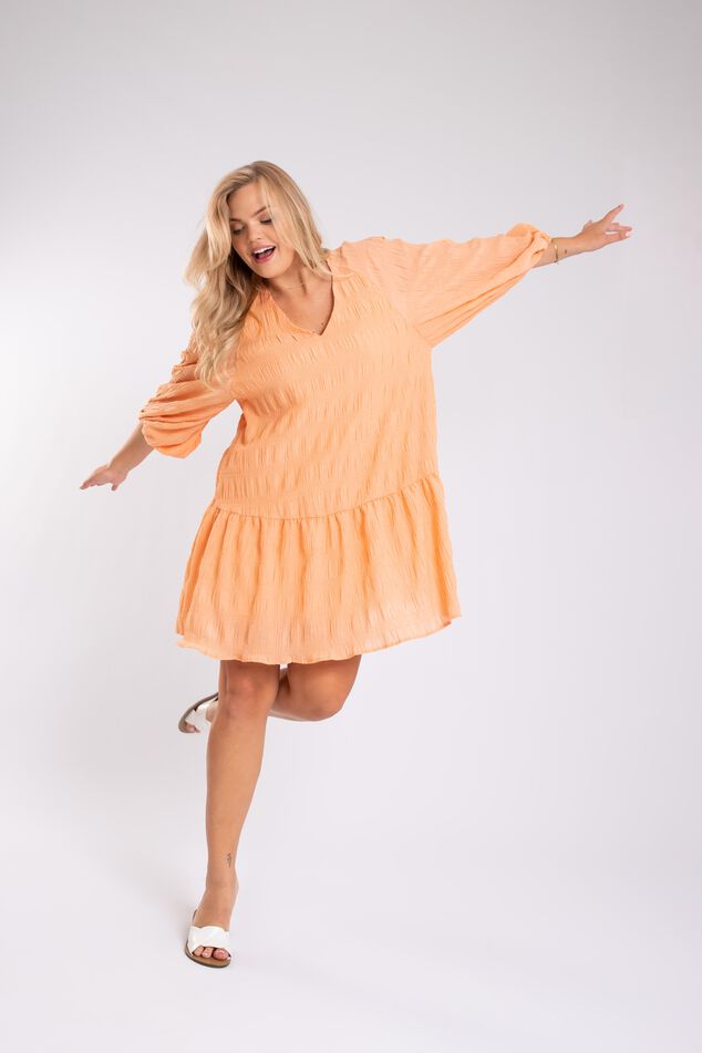 Vestido con corte en A  image number 7