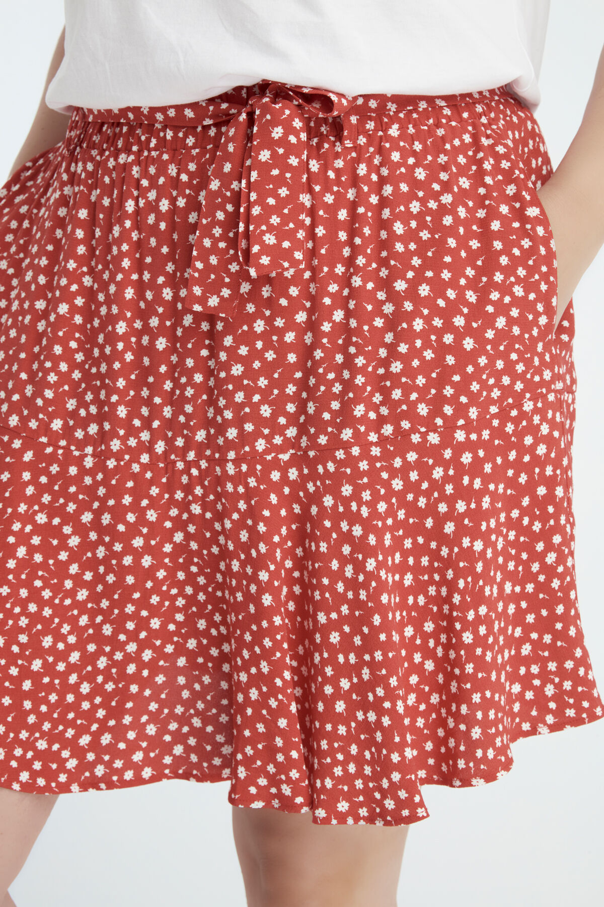 Falda pantal&oacute;n con cintur&oacute;n de lazo image number 3