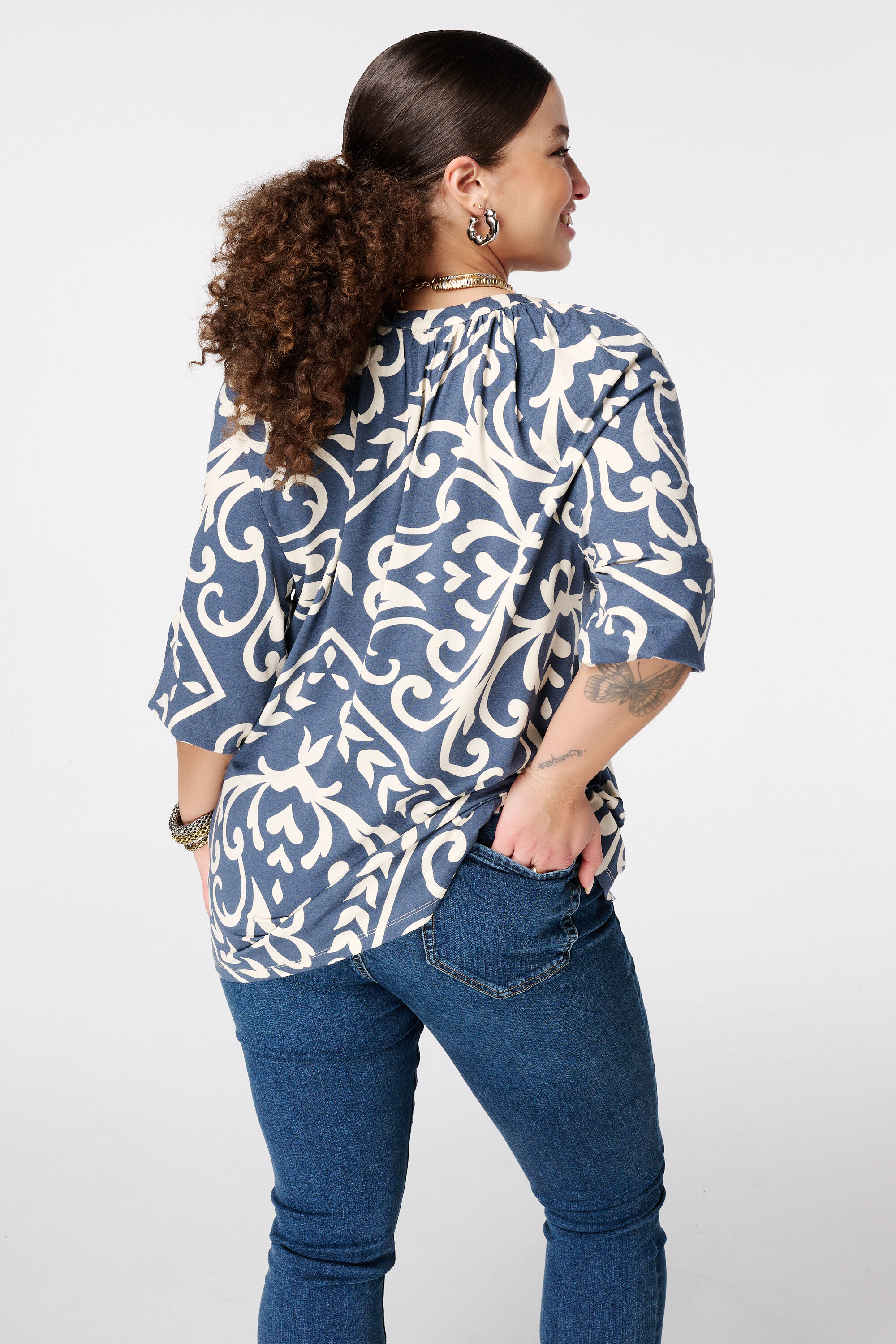 Top con estampado image number 3