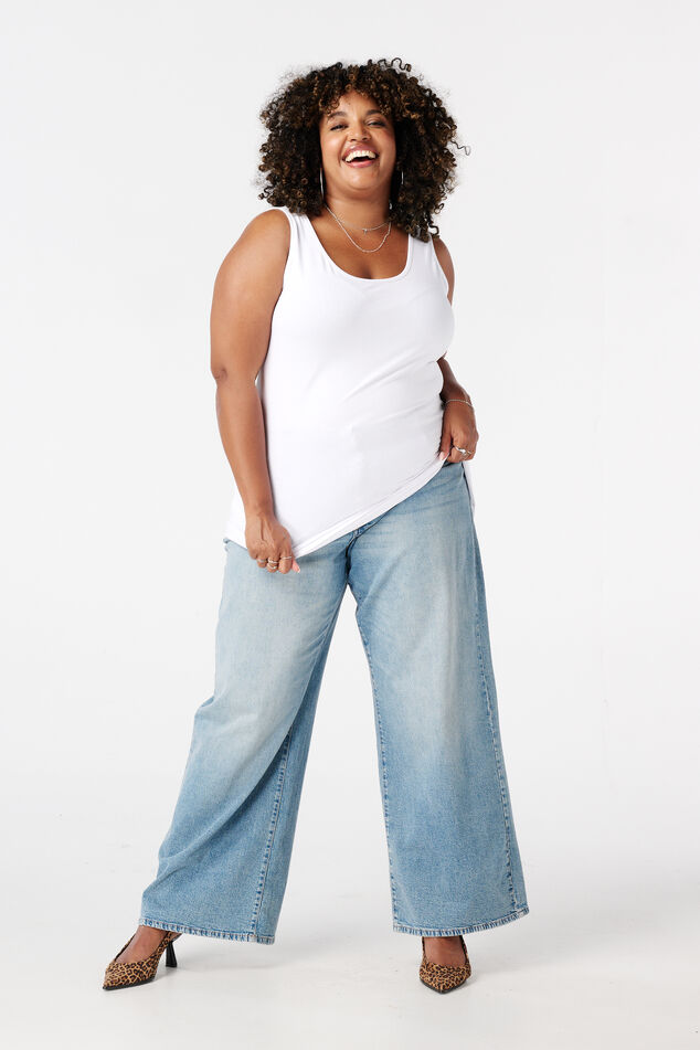 Camiseta extra larga sin mangas de algodón image number 3