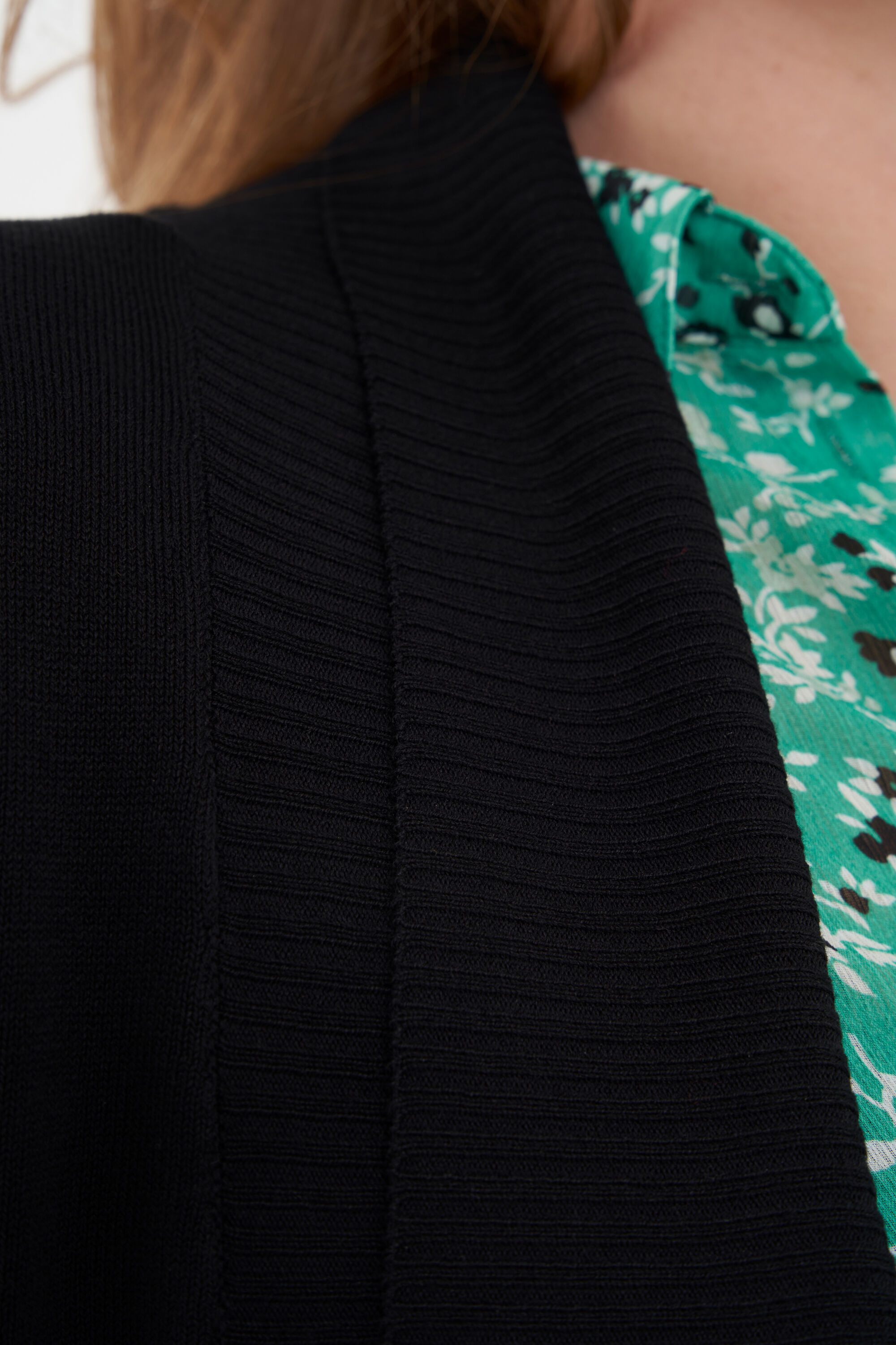 C&aacute;rdigan abierto image number 5