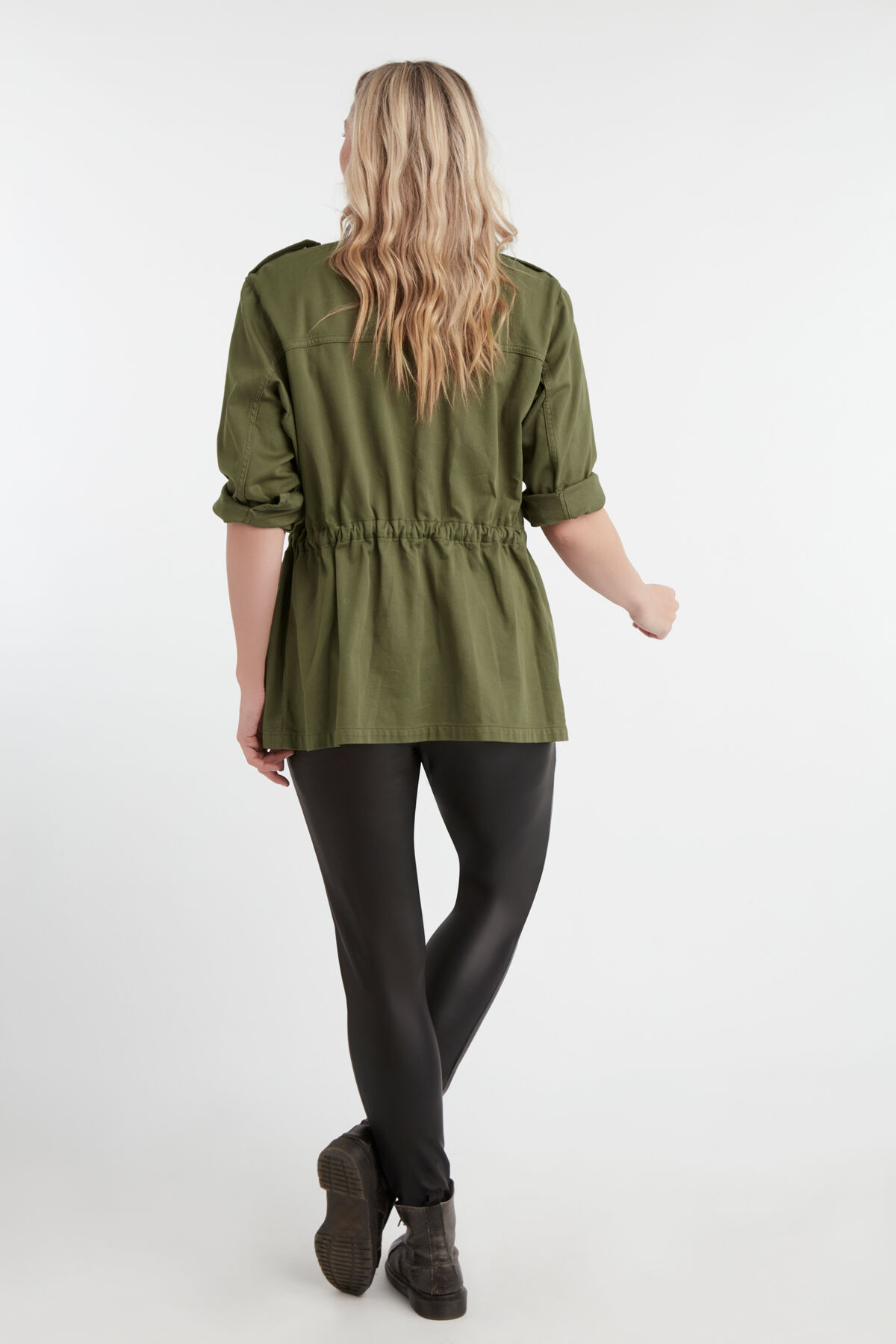 Chaqueta moderna image number 7