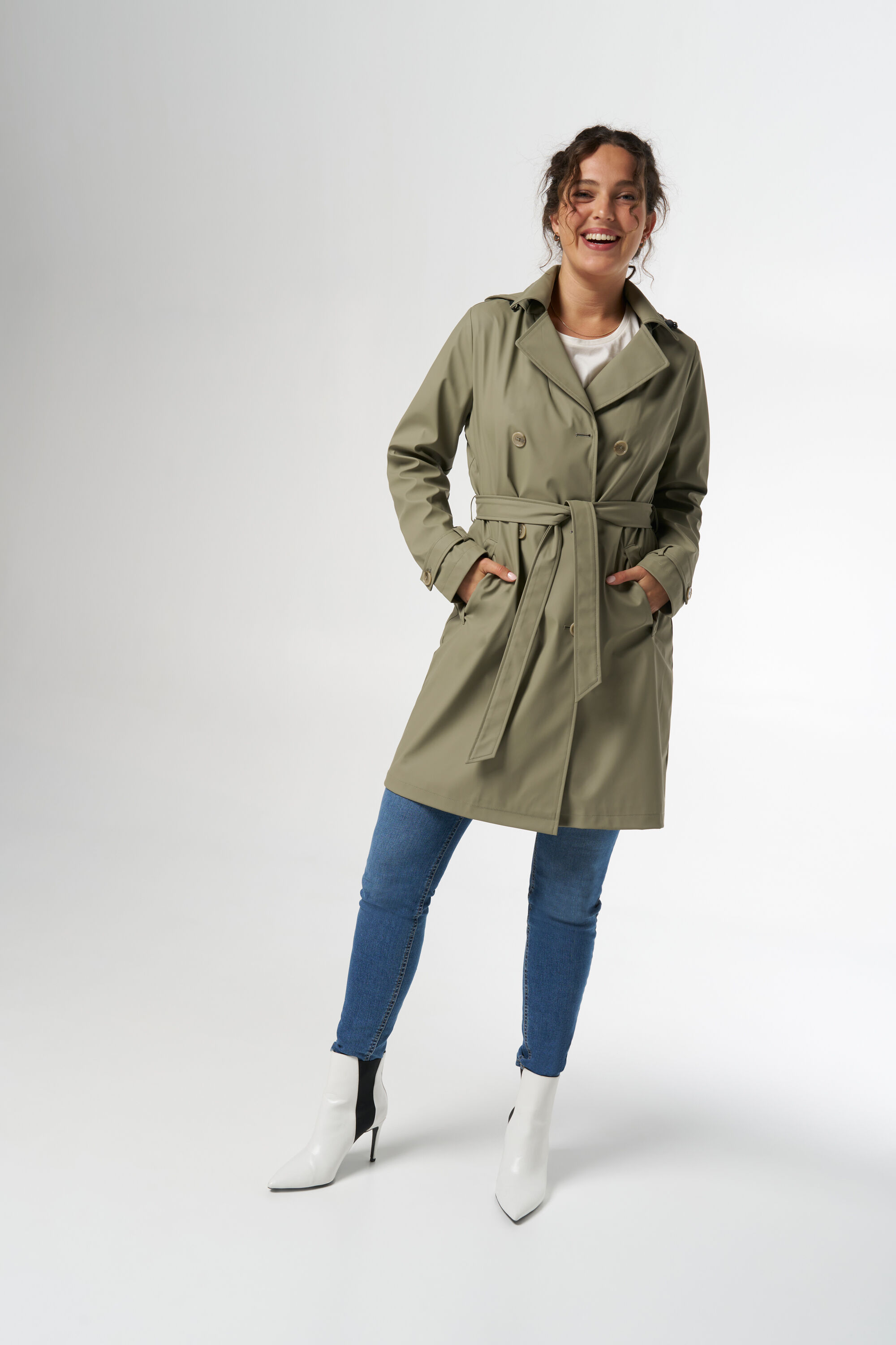 Gabardina chubasquero image number 5