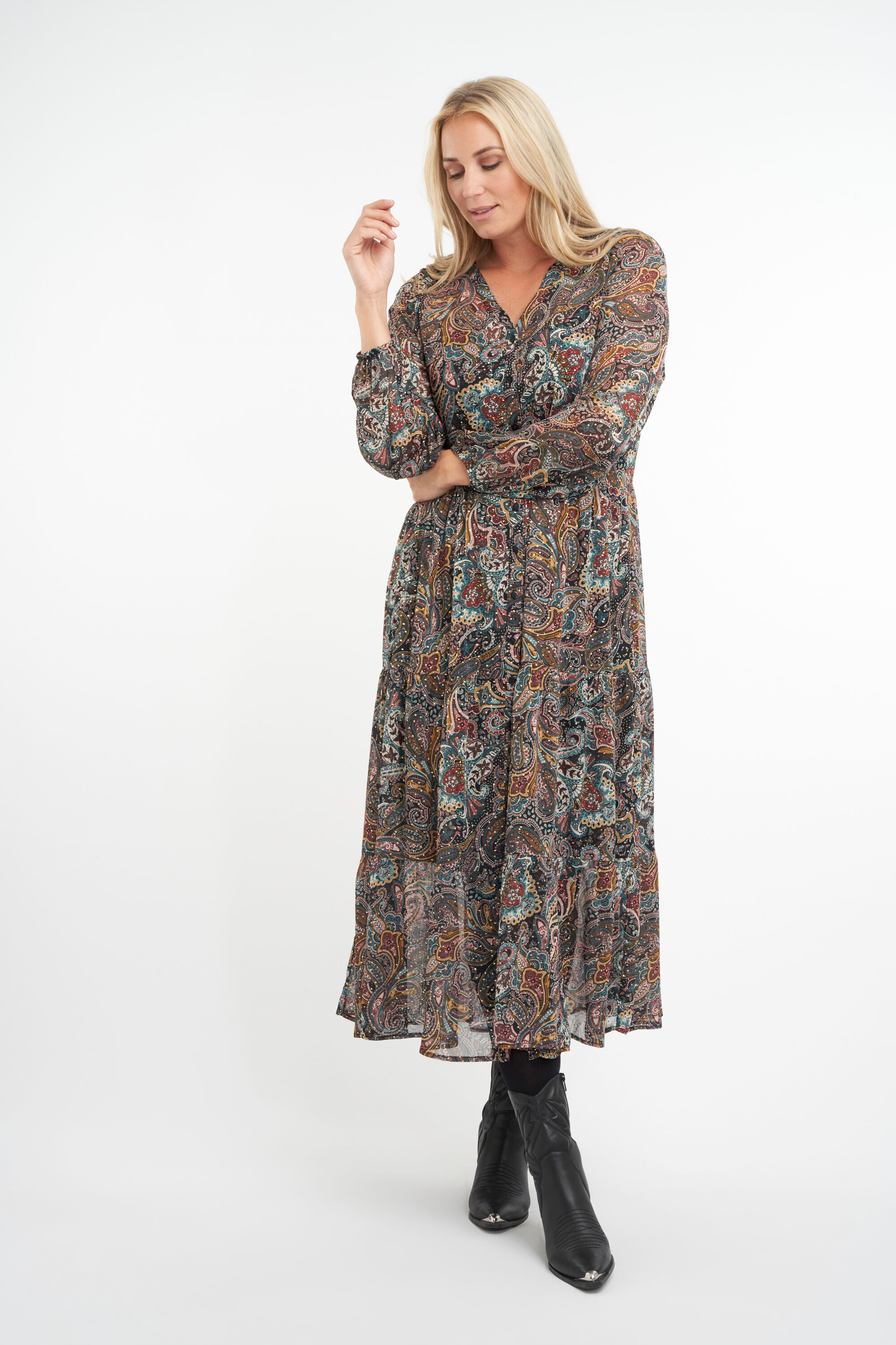 Maxi vestido con estampado paisley image number 6
