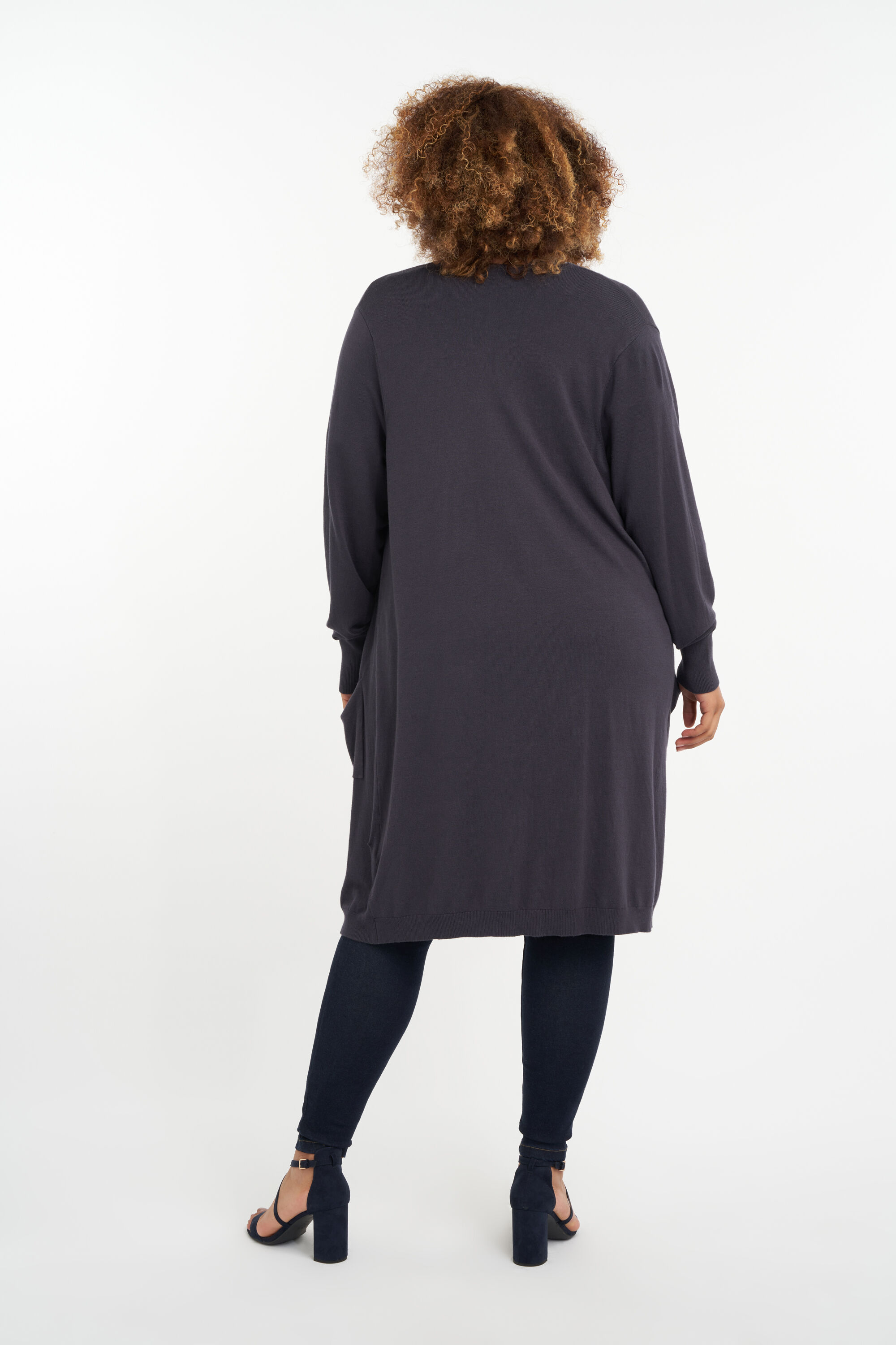 C&aacute;rdigan fino y abierto image number 4