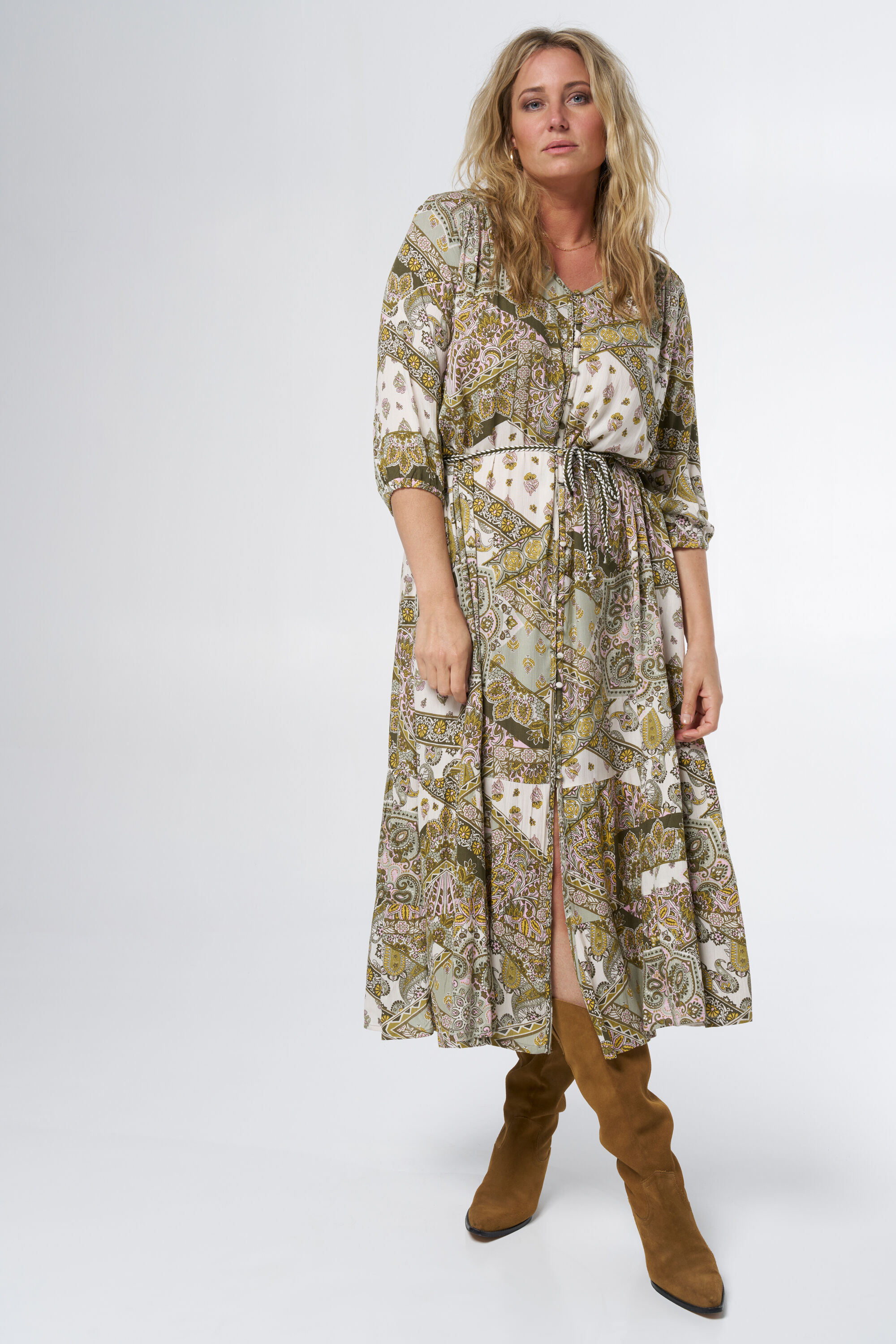 Vestido con estampado image number 5