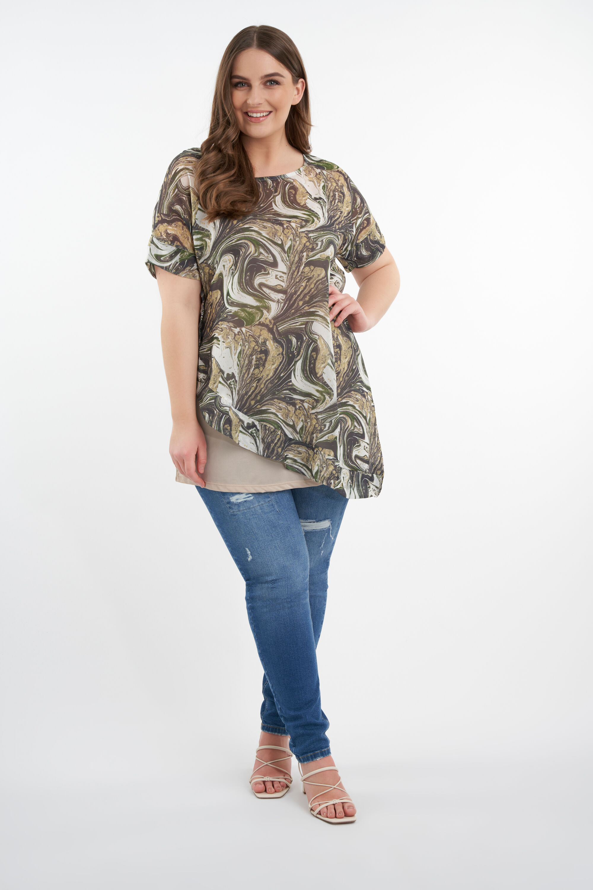 Top con estampado image number 6