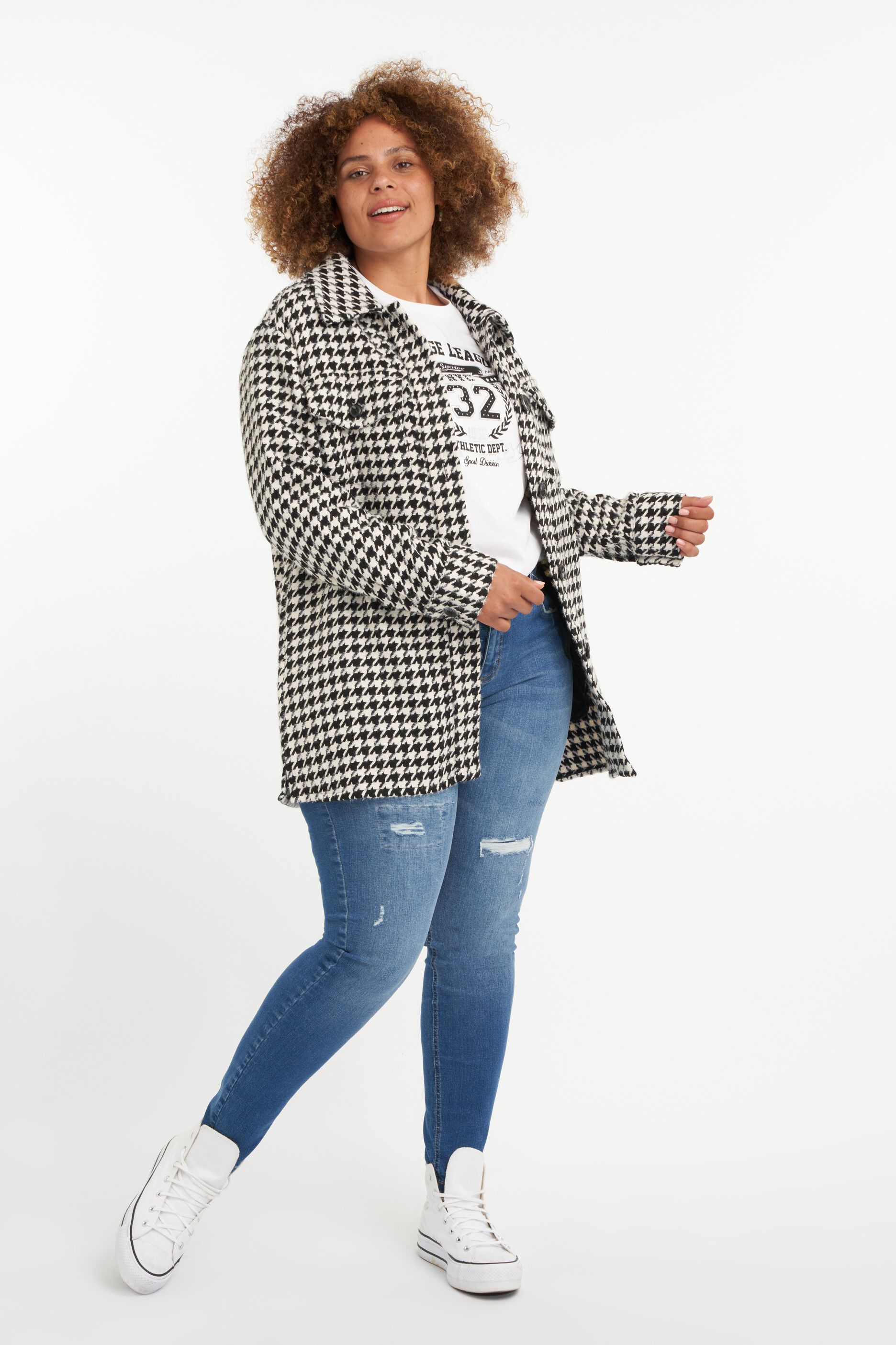 Sobrecamisa con estampado pata de gallo image number 5