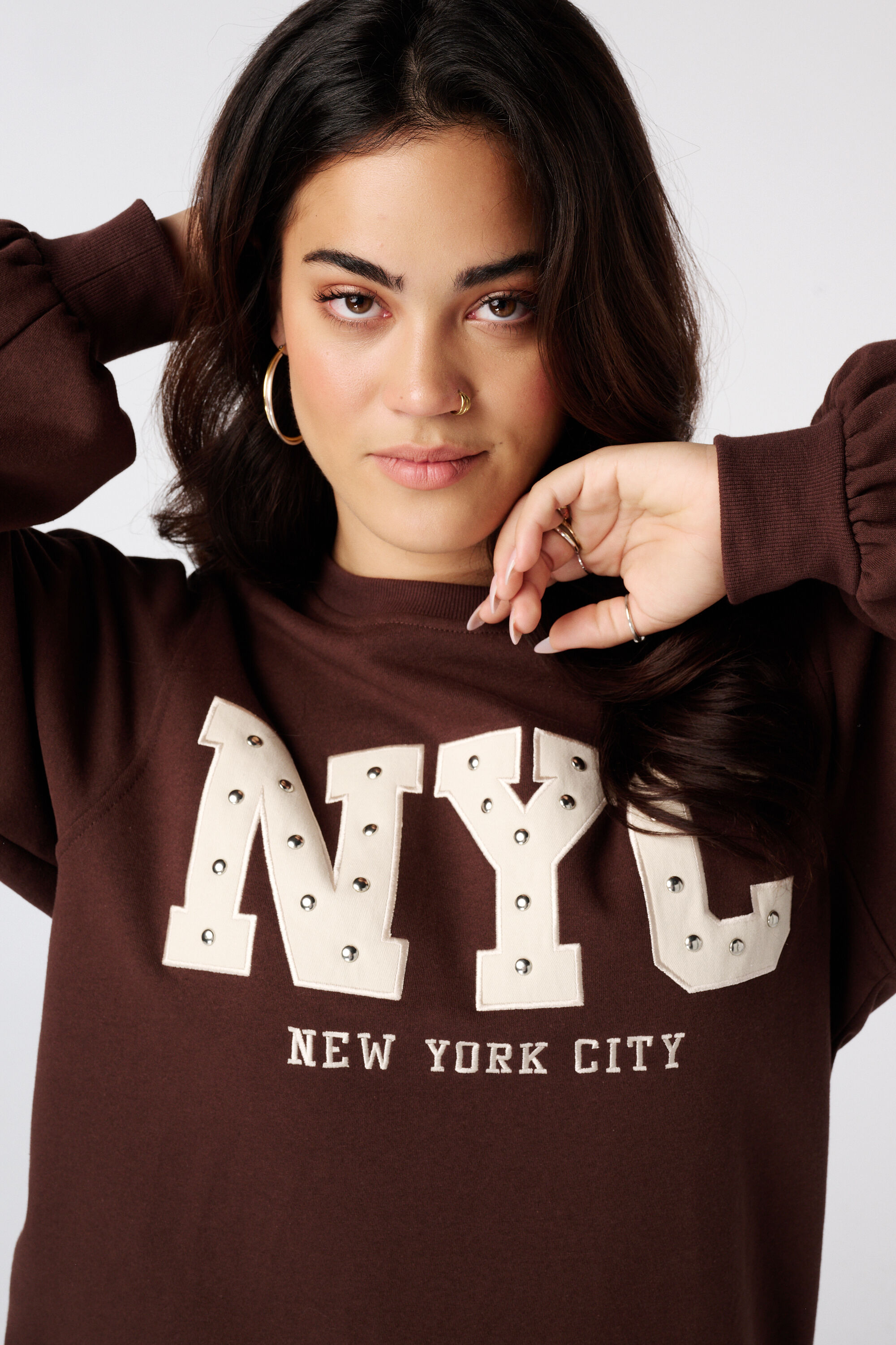 Sudadera con texto image number 4