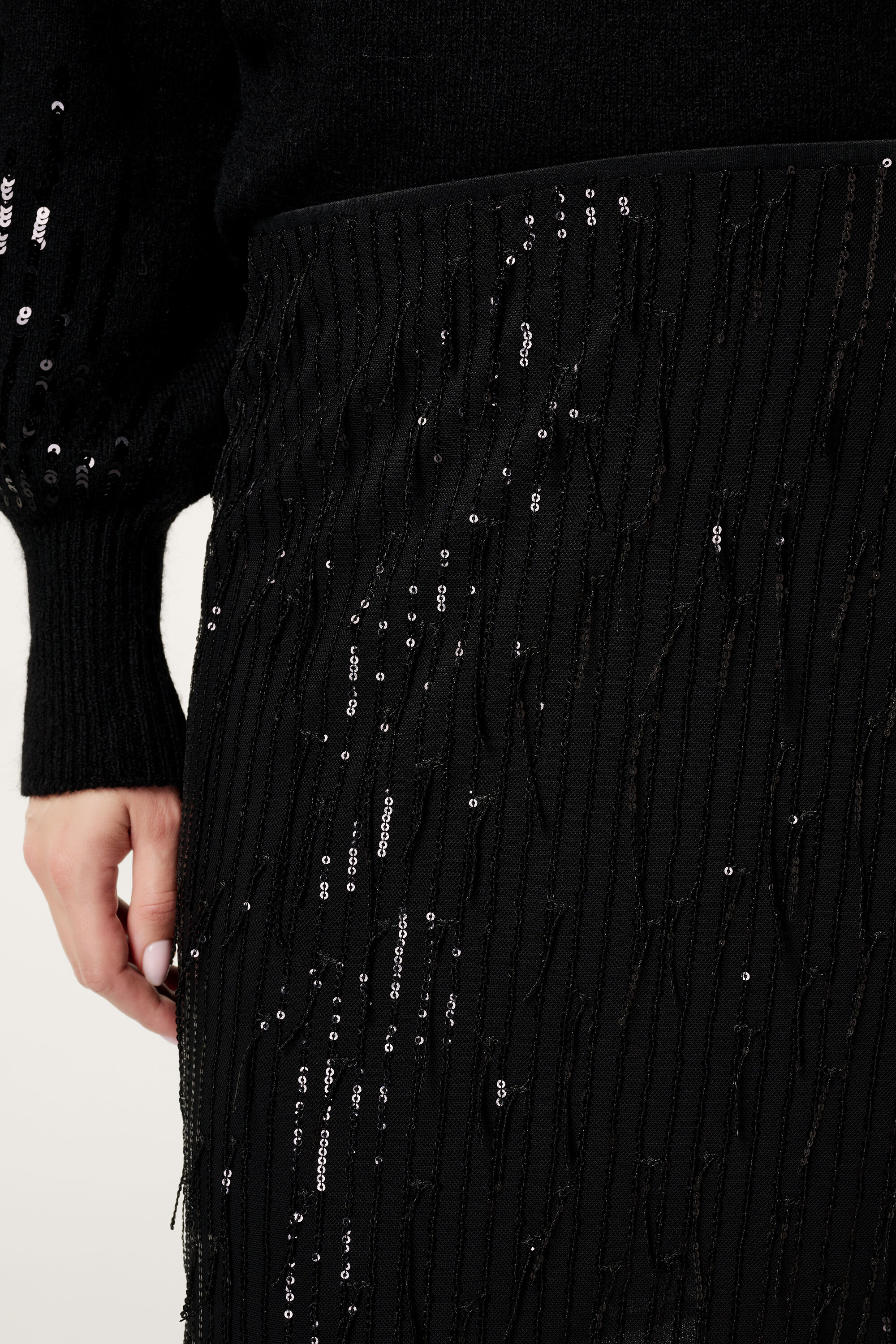 Falda con lentejuelas image number 4