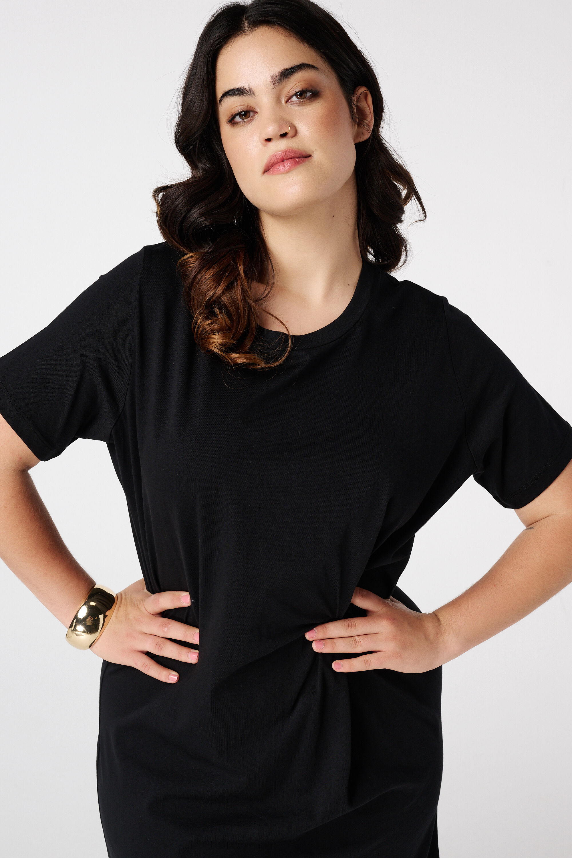 Vestido con detalle retorcido image number 4