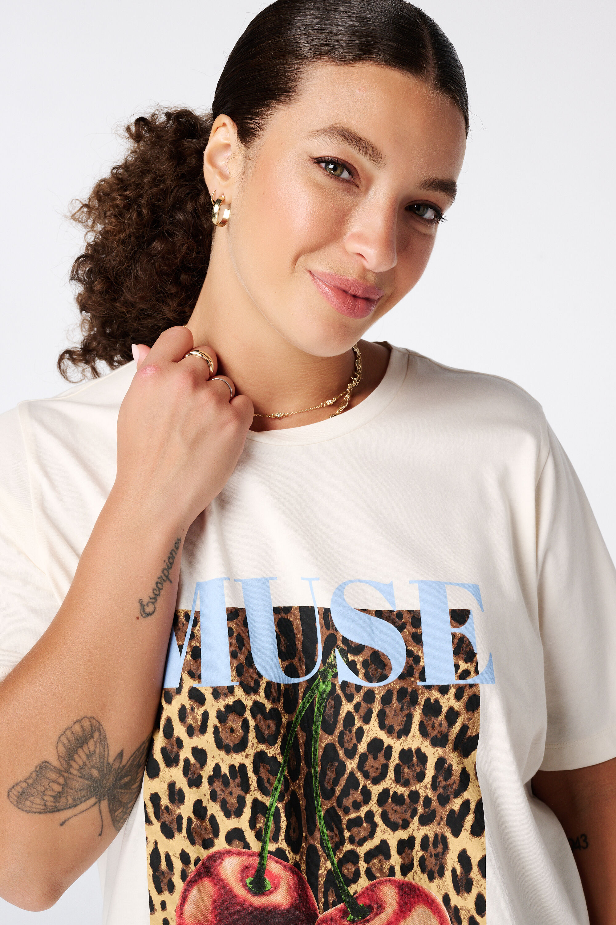 Camiseta con estampado image number 4