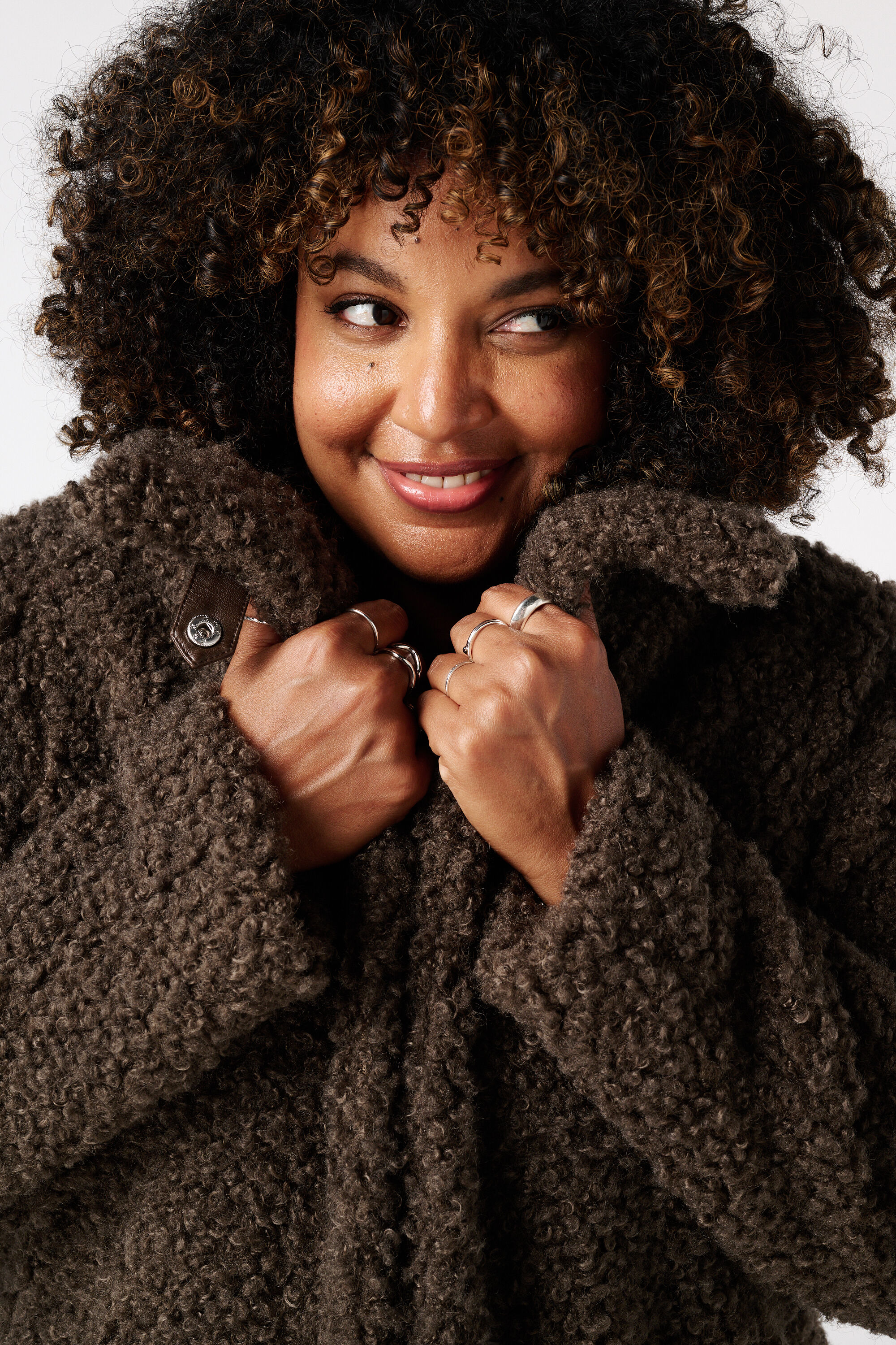 Chaqueta suave con botones a presi&oacute;n image number 4