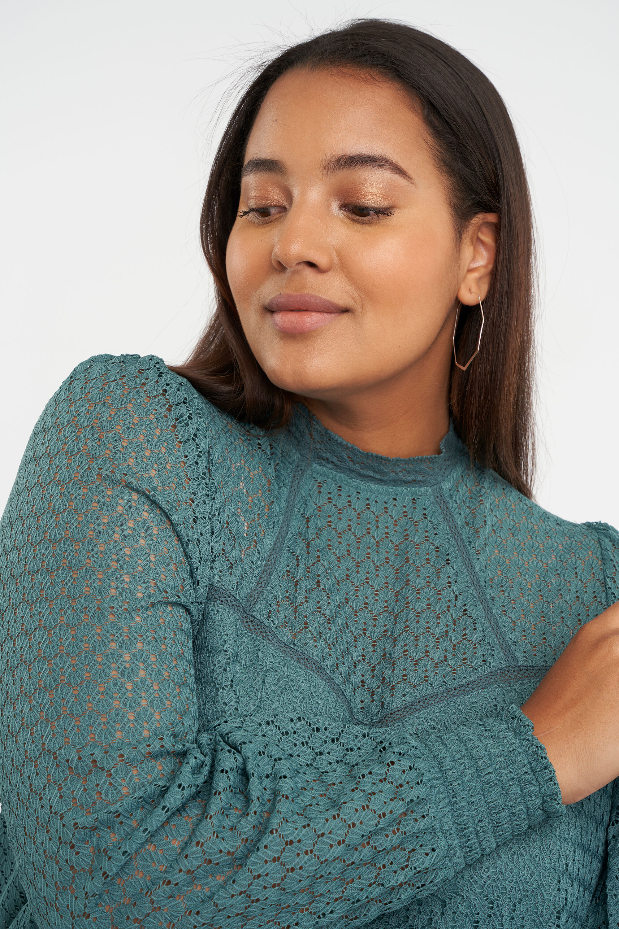 Top de encaje image number 4