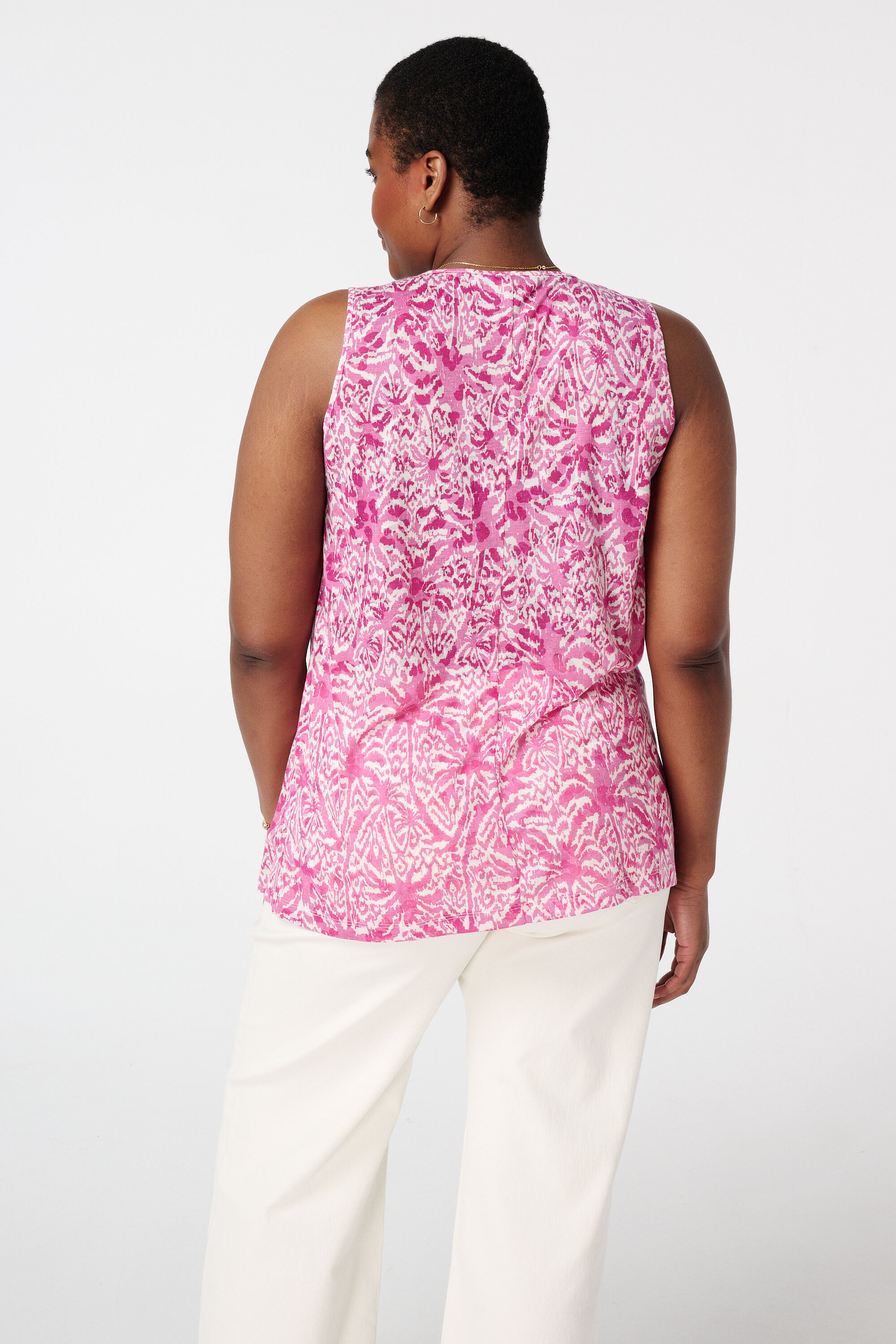 Top ligero con pliegues image number 3