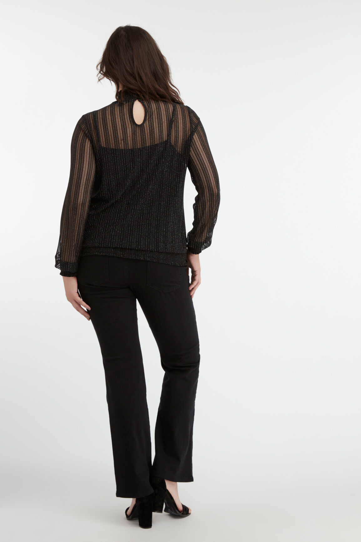 Blusa de cuello alto image number 3