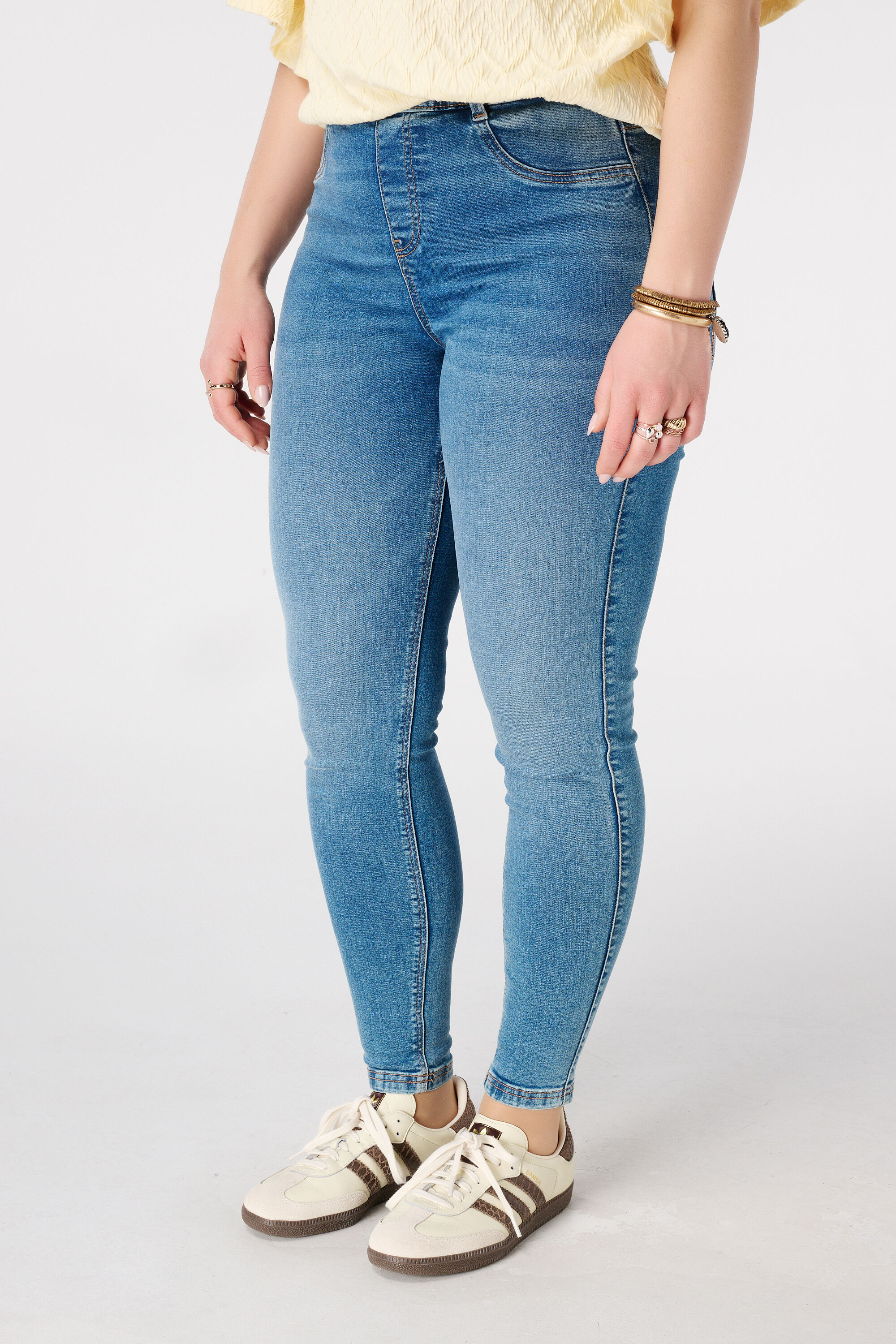Treggings con aspecto denim image number 5