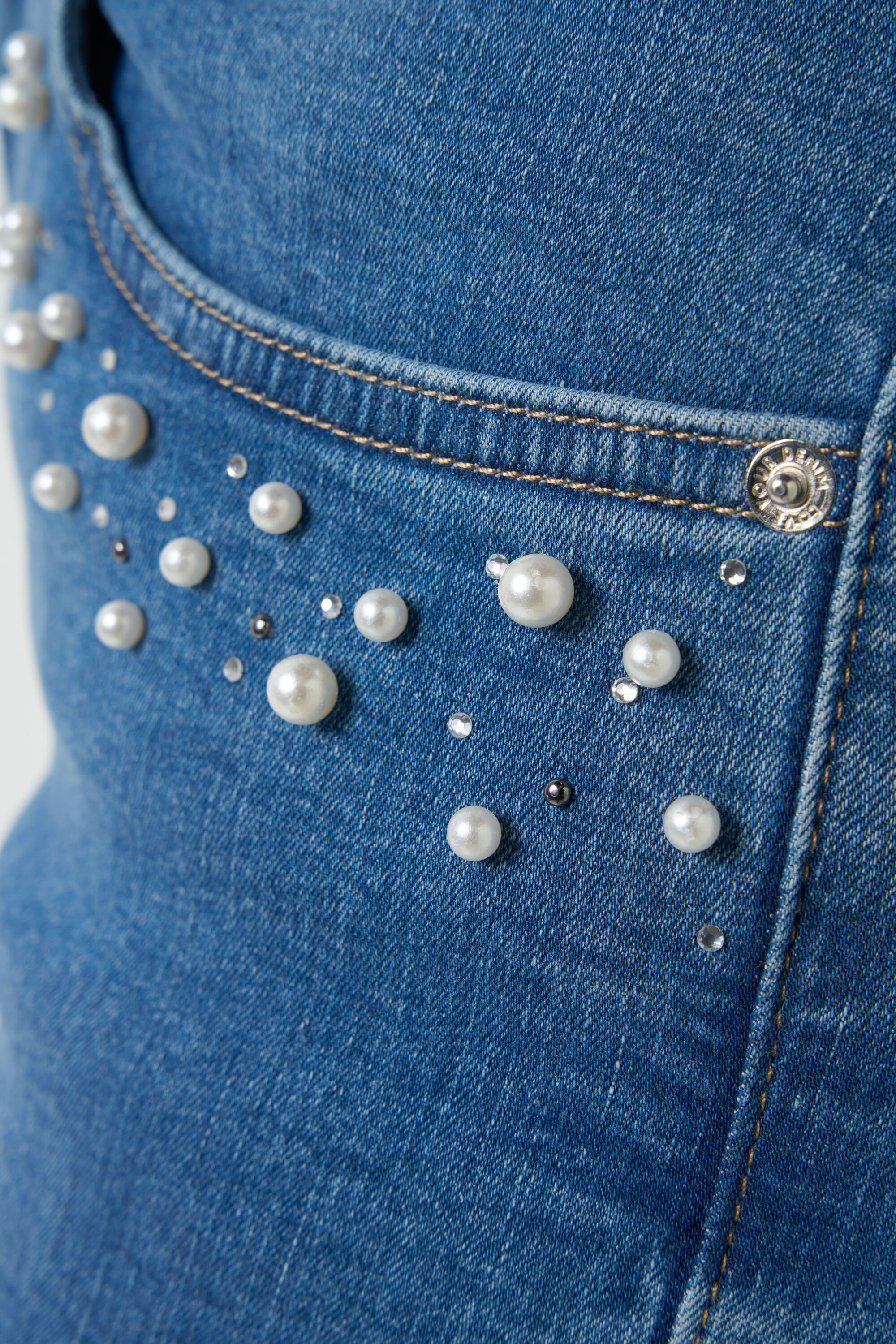 Vaqueros ajustados IRIS image number 5