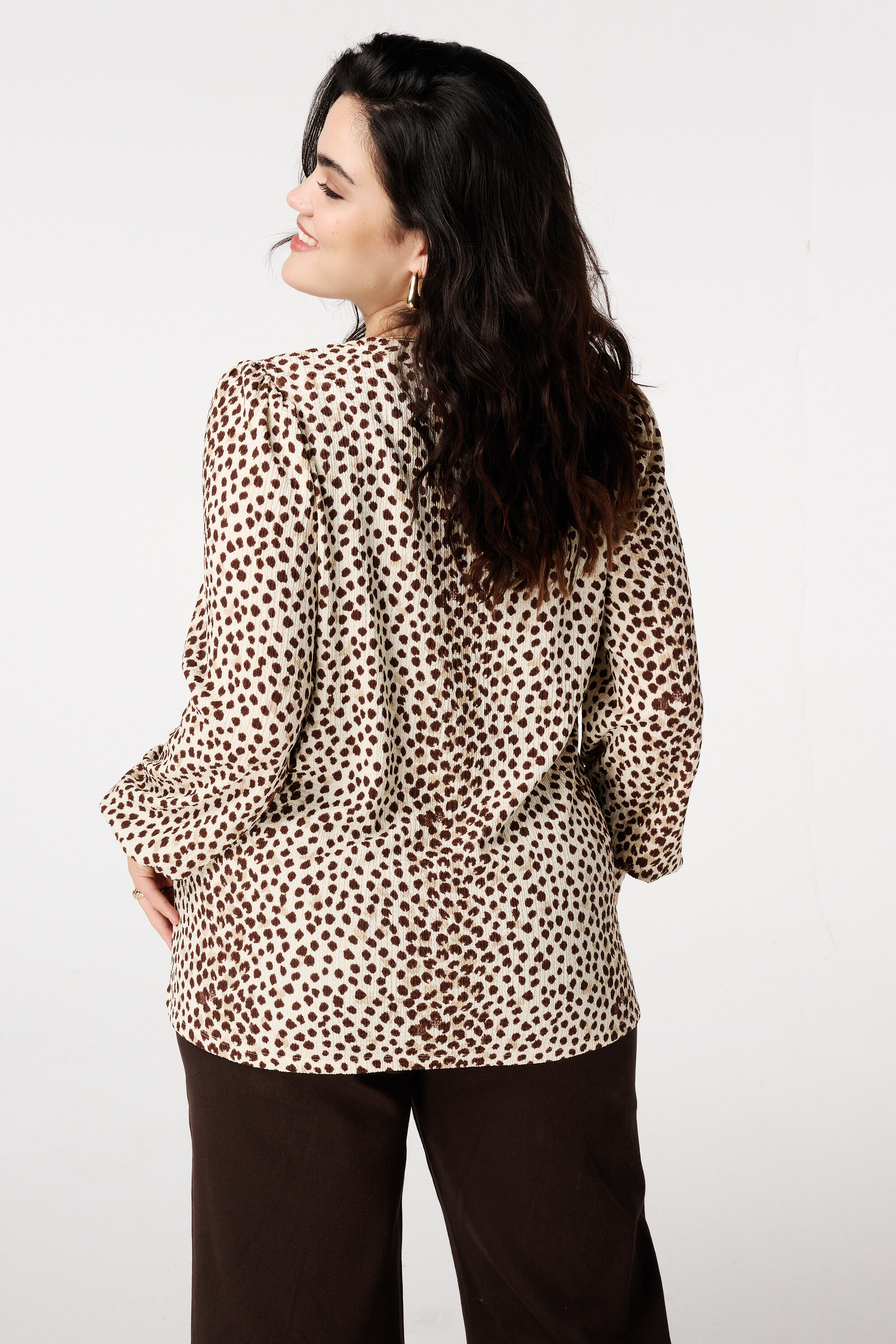 Top con estampado delicado image number 3