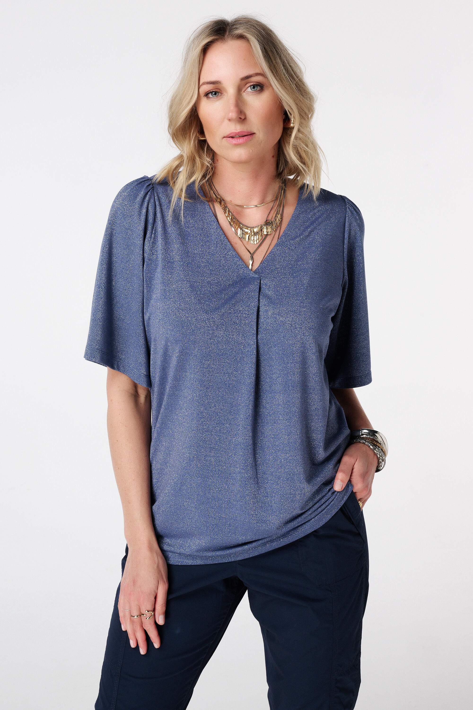 Top con mangas mariposa