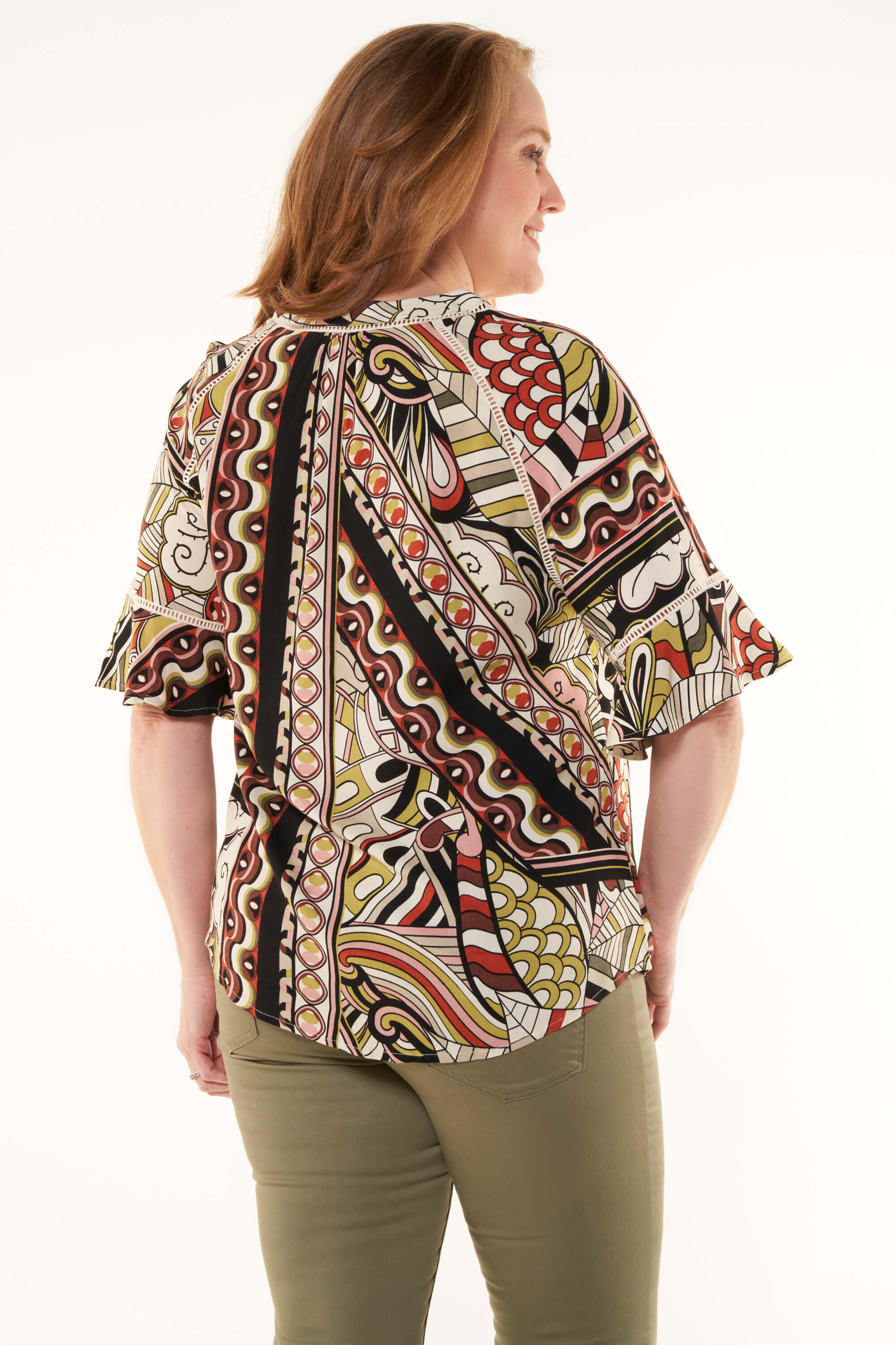 Blusa con detalles bordados image number 3