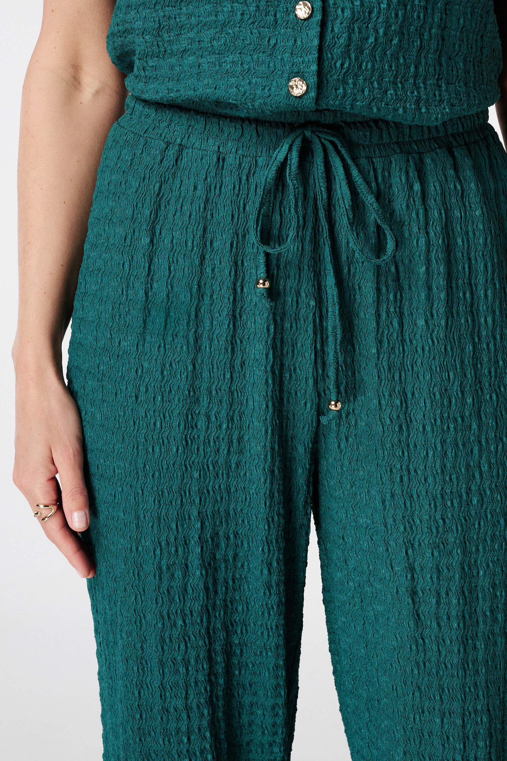 Pantal&oacute;n con cintura el&aacute;stica image number 4