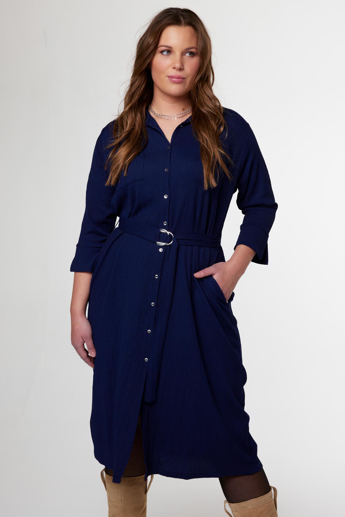 Vestido con tejido con textura image number 5