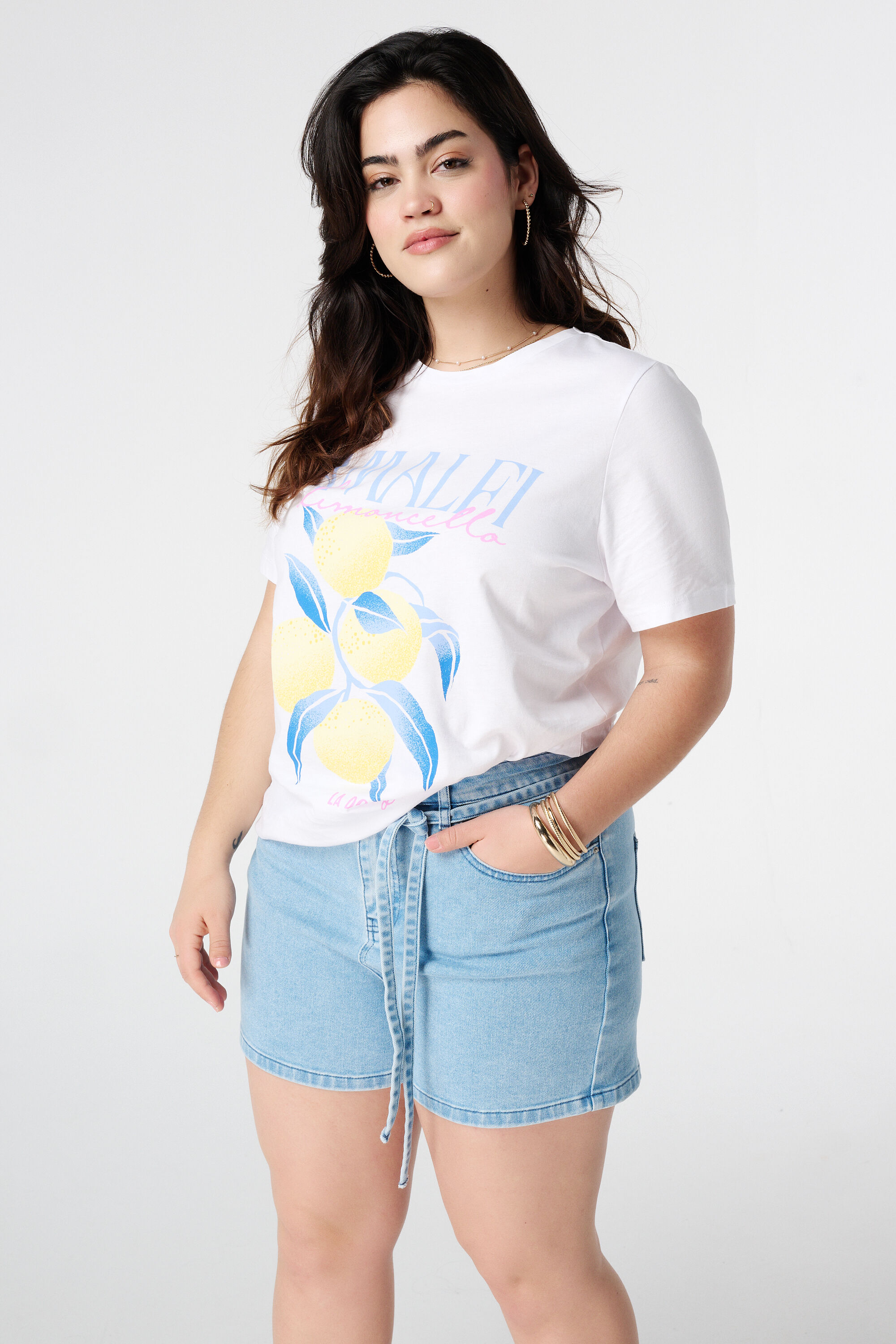 Camiseta con estampado de limones image number 4