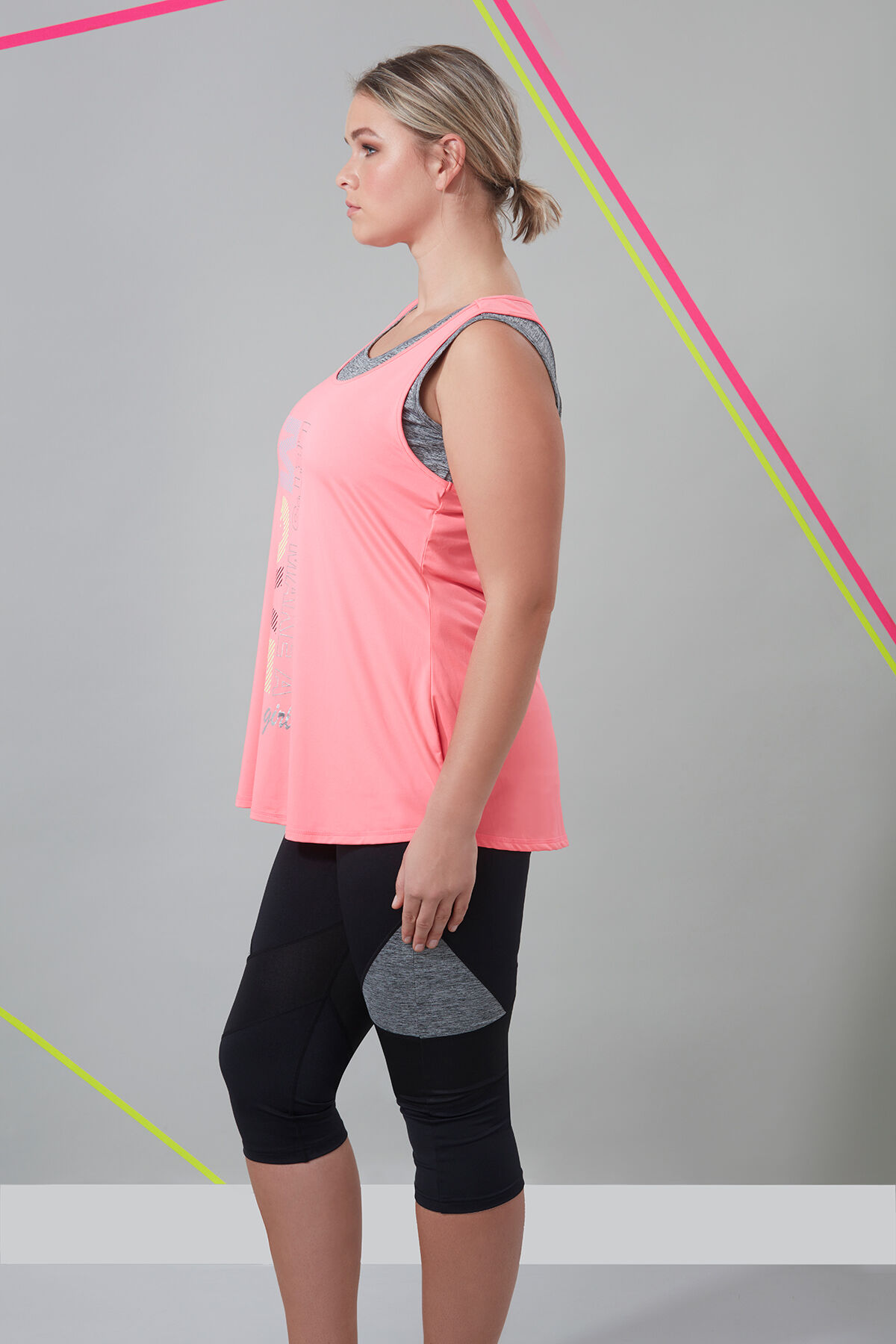 Top deportivo de doble capa image number 5