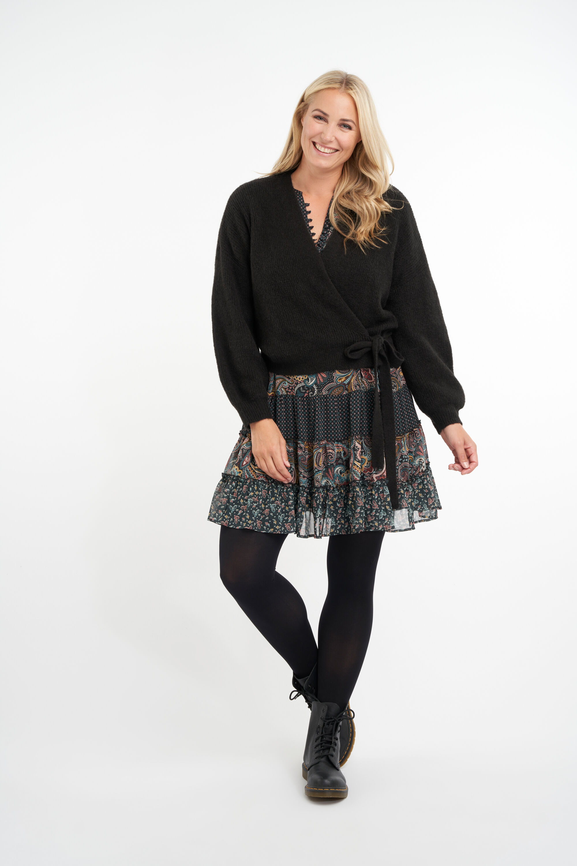 C&aacute;rdigan cruzado image number 4