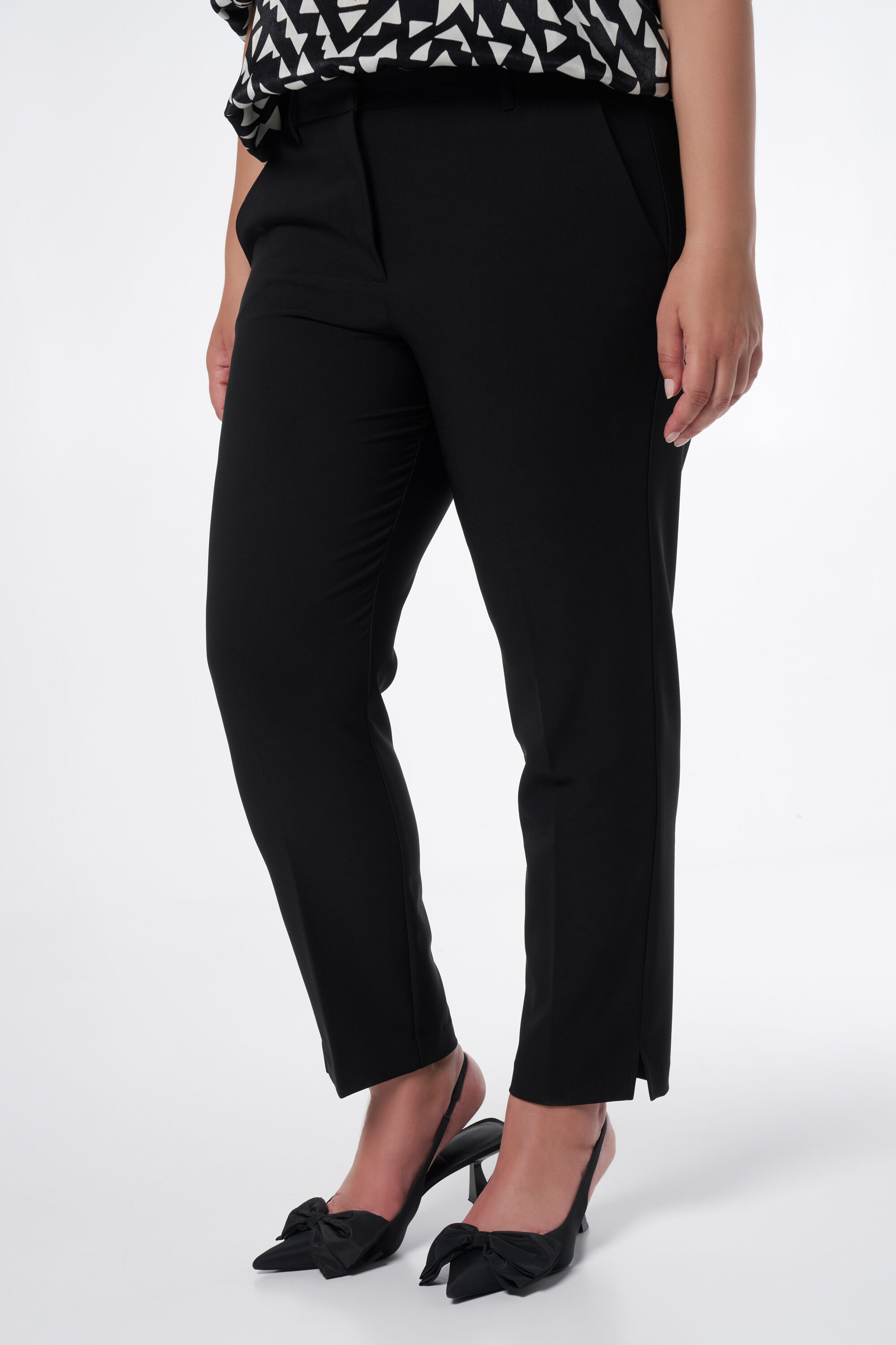 Pantalones  image number 5