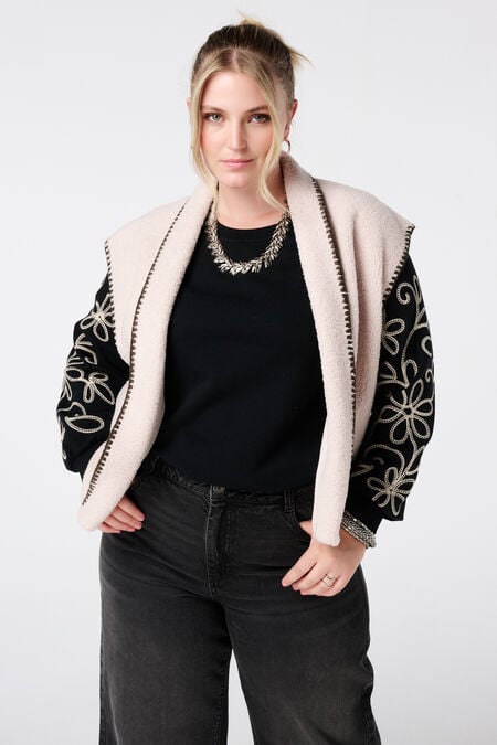 Chaleco Teddy con costuras decorativas Chaleco Teddy con costuras decorativas