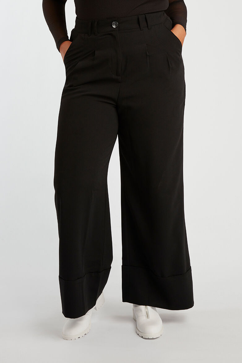 Pantalones anchos plisados image number 4