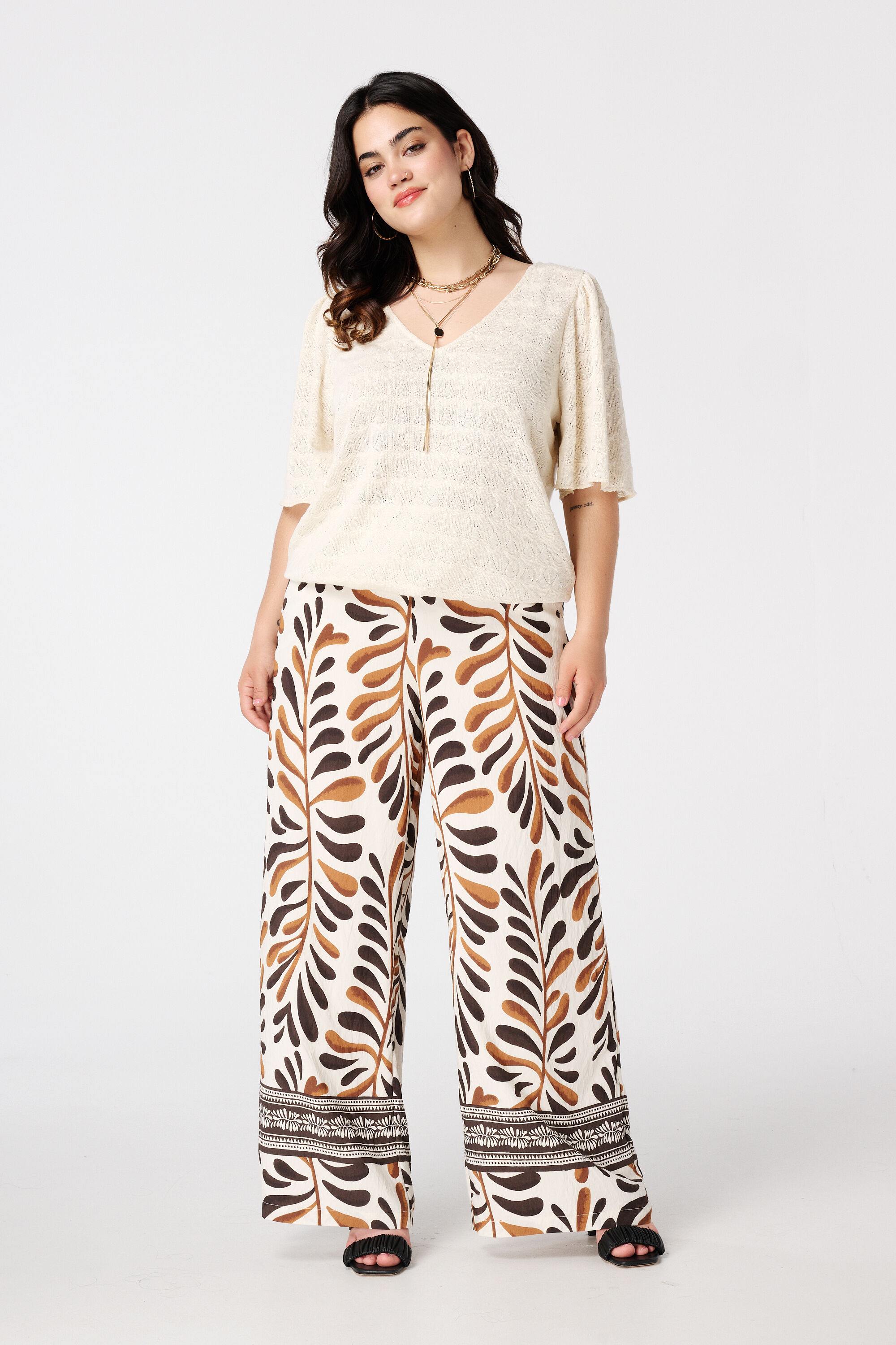 Parte superior calada image number 5