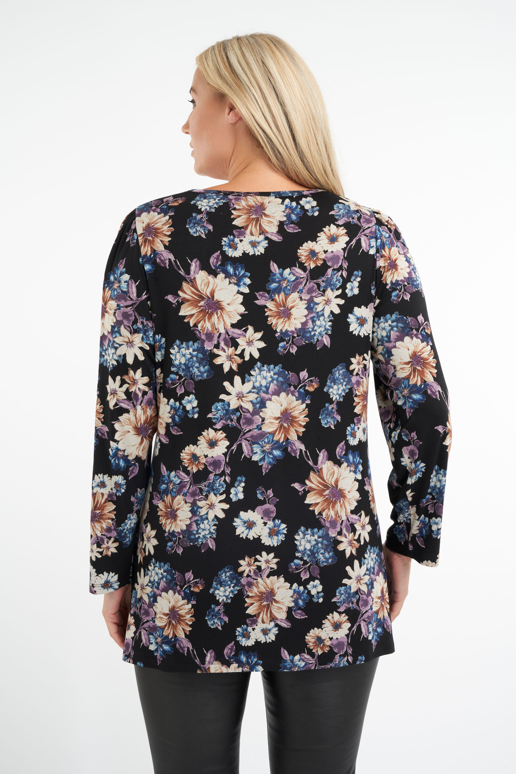 Top con estampado image number 3