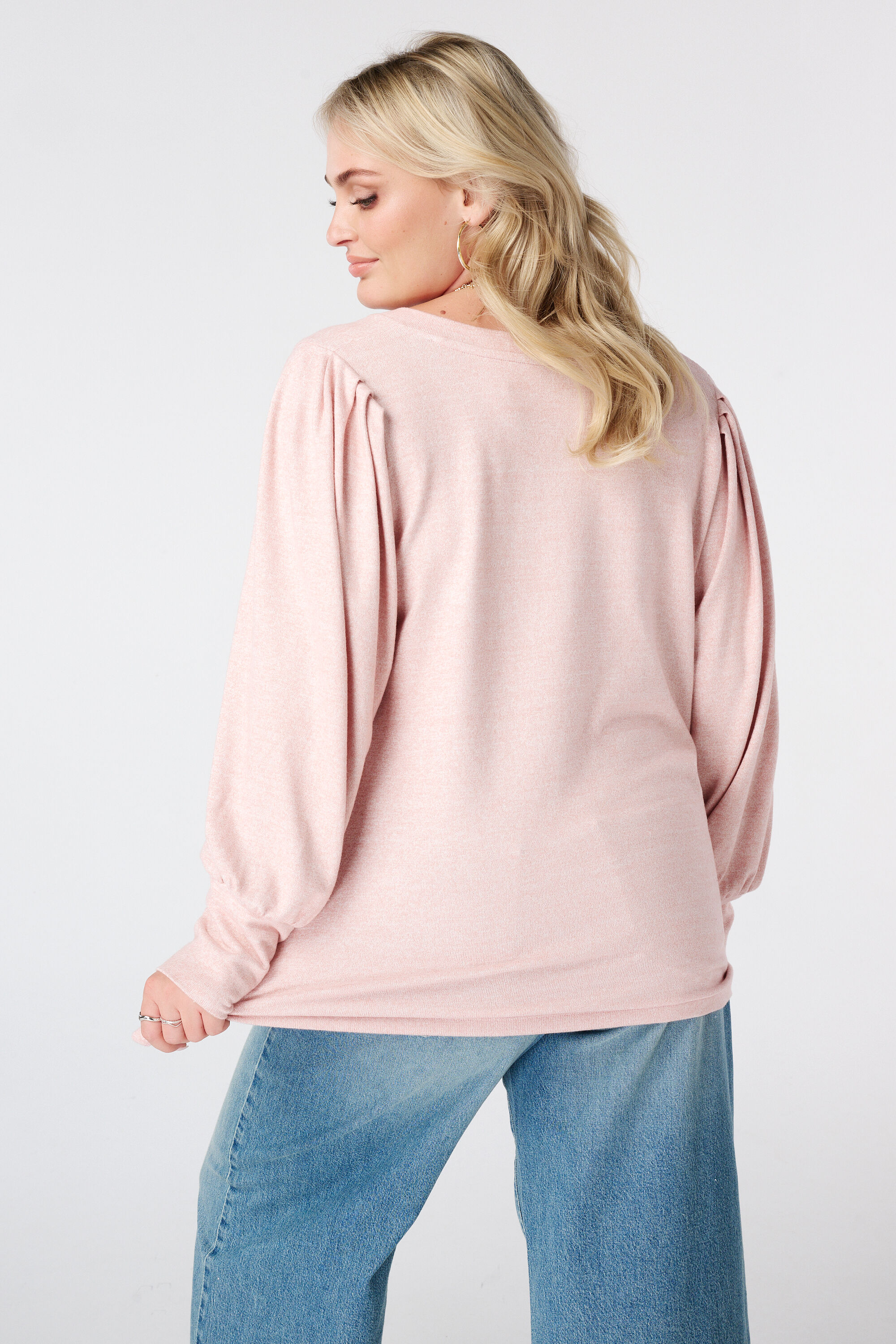 Sudadera con mangas abullonadas image number 3