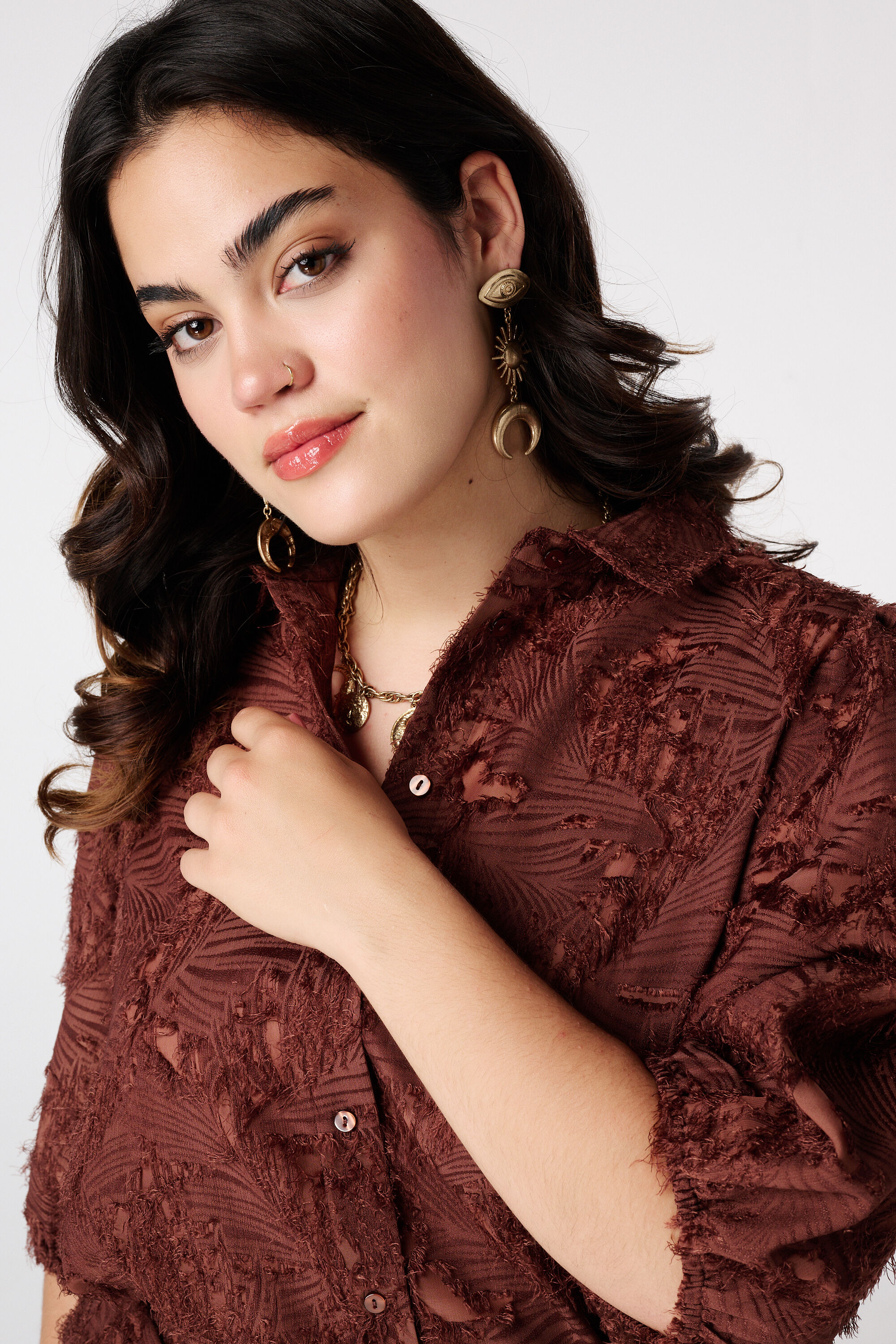 Blusa con textura y mangas globo image number 4