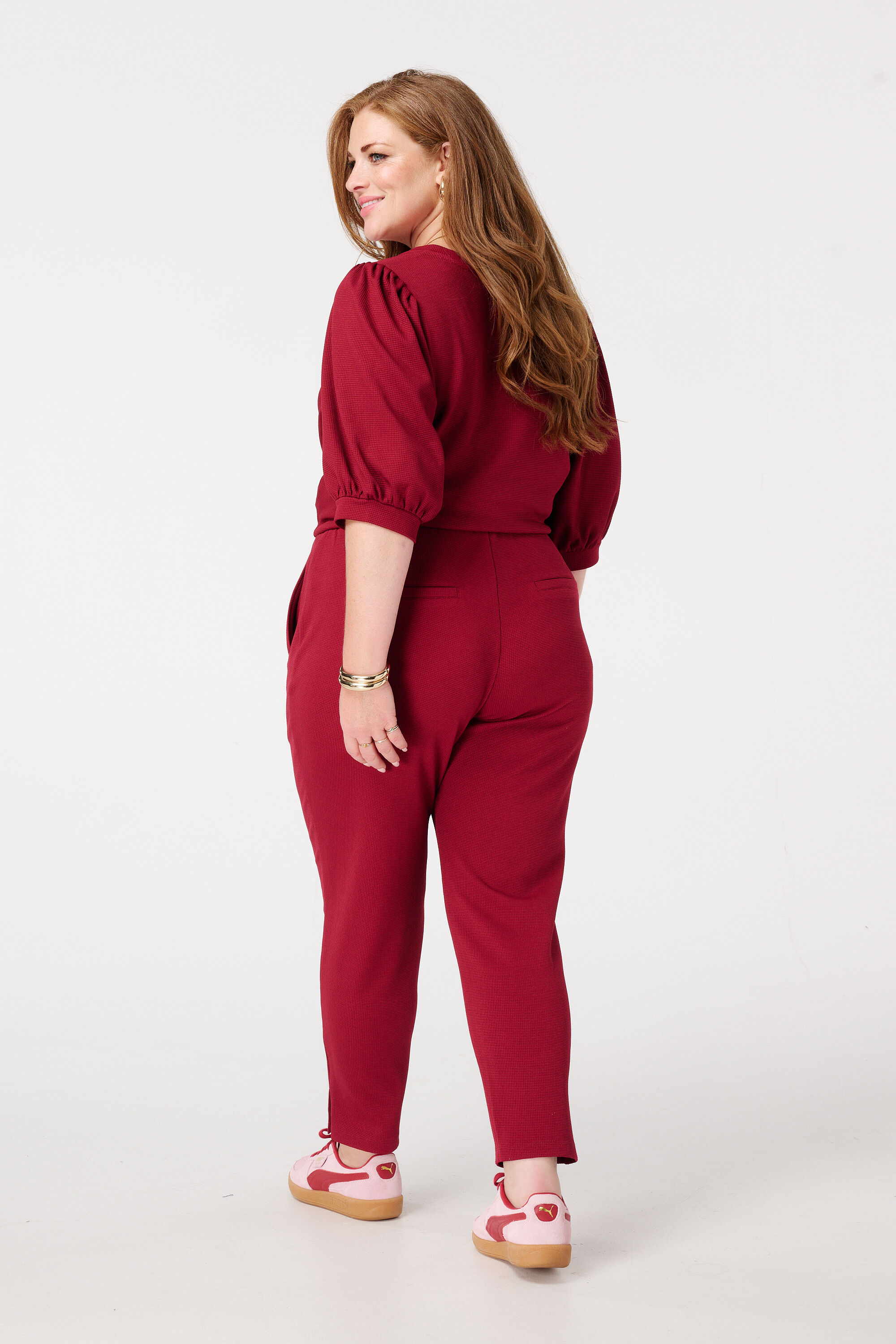 Pantalones con un pespunte decorativo  image number 3