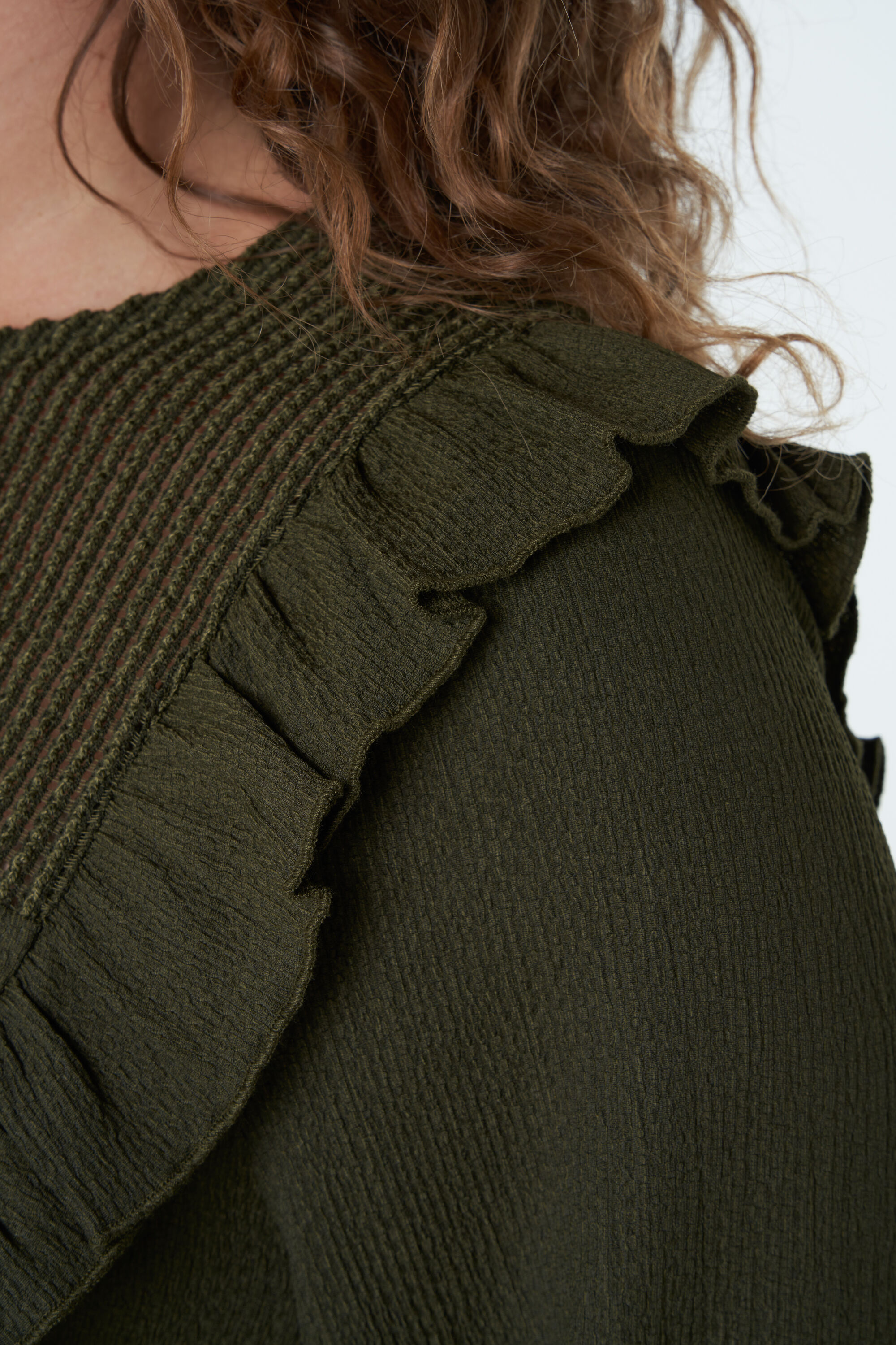 Top con corte globo image number 4