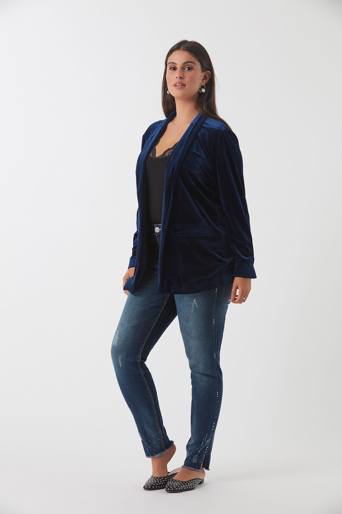 Blazer de terciopelo image number 4